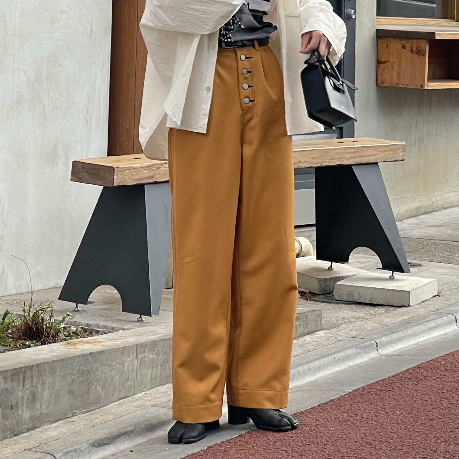 Loile / Side seam long pants