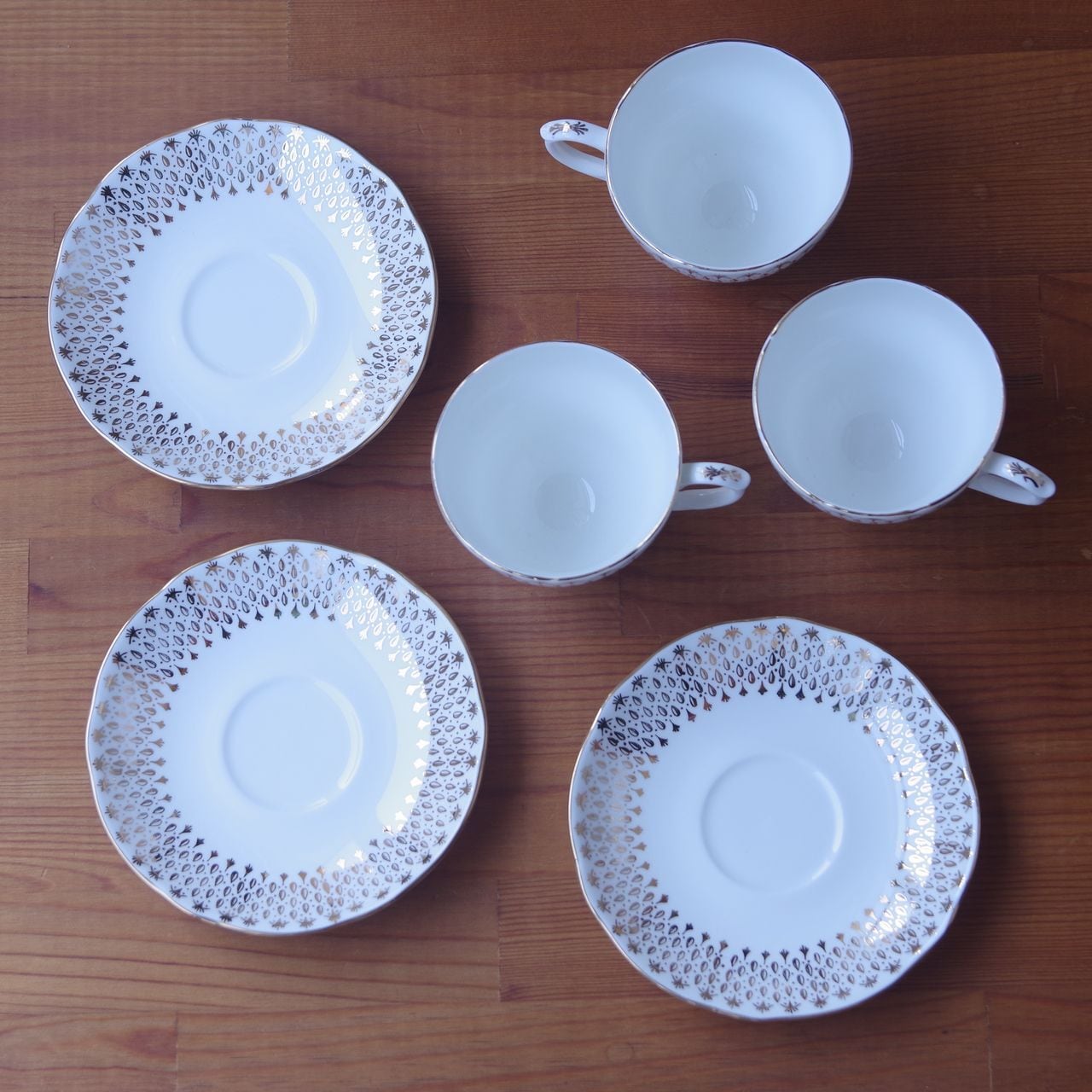 ダッチェス ゴールド 雨 しずく柄 コーヒーカップ ソーサー Duchess