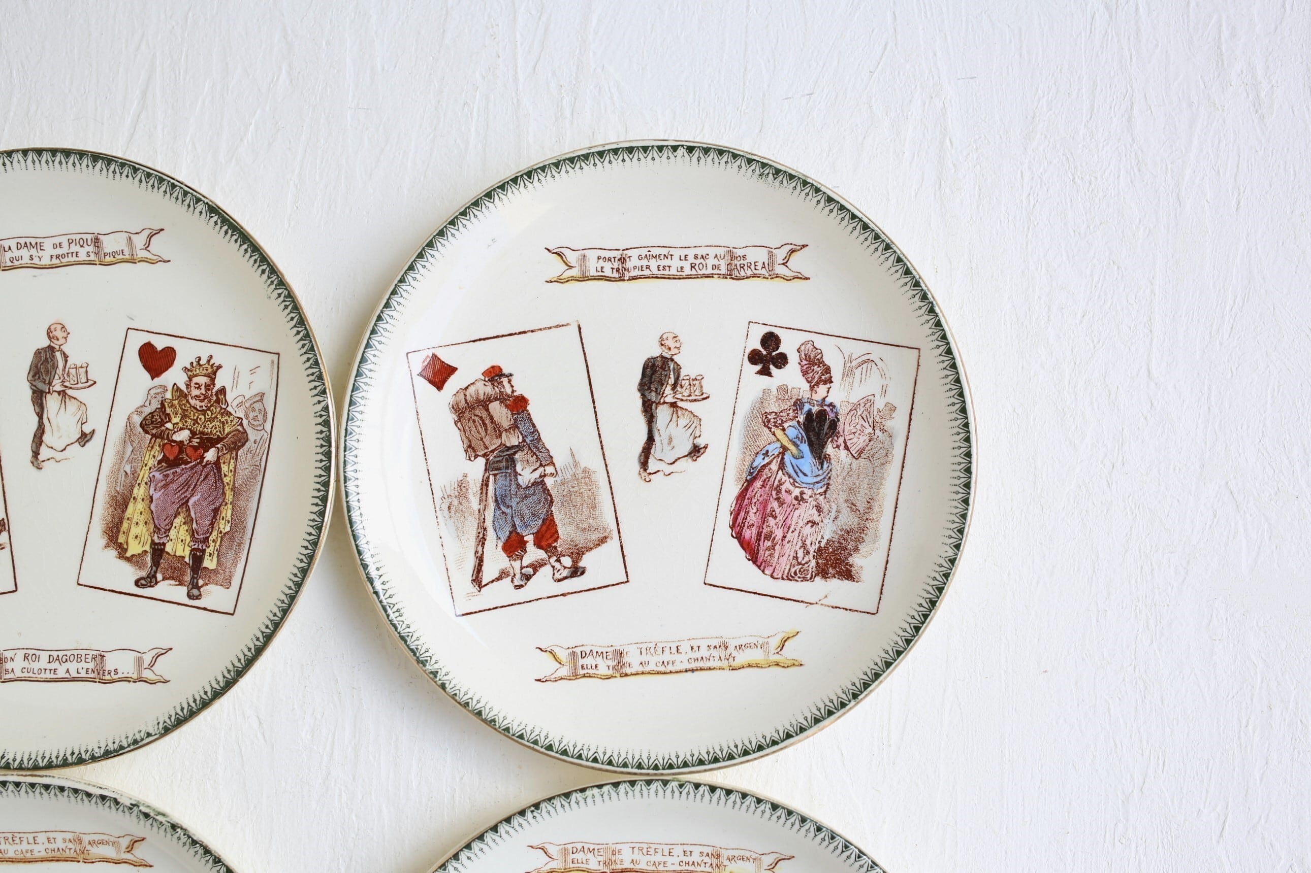 パリ蚤の市直購入 ショワジールロワ Choisy-le-Roi　トランプ柄絵皿 パリ蚤の市直購入 ショワジールロワ Choisy-le-Roi トランプ柄絵