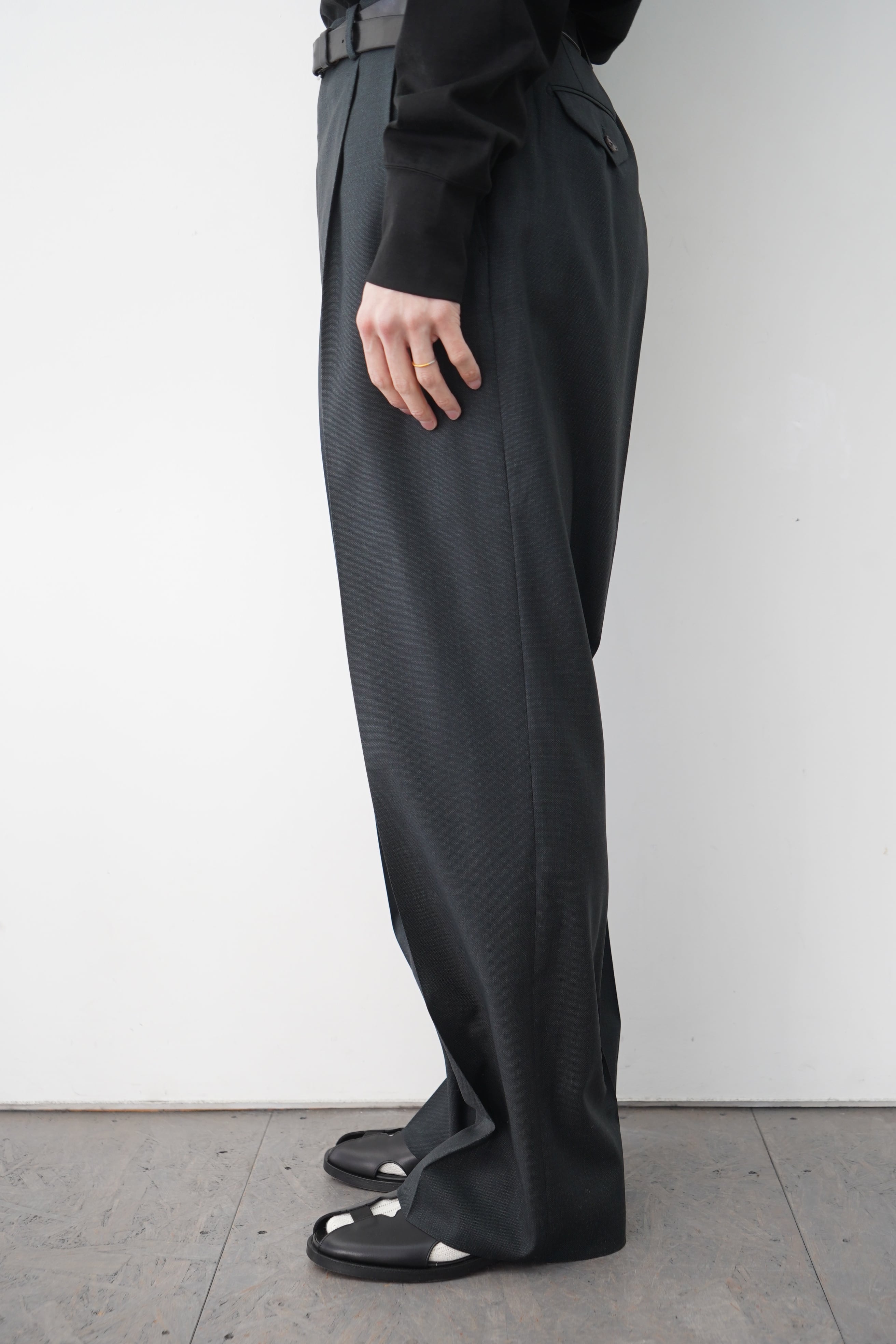 MAATEE&SONS 僕たちのスラックス C.GREEN サイズ３新品未使用 MAATEE&SONS / EX.俺たちのスラックス (怪しいC.GREEN) | LiNN