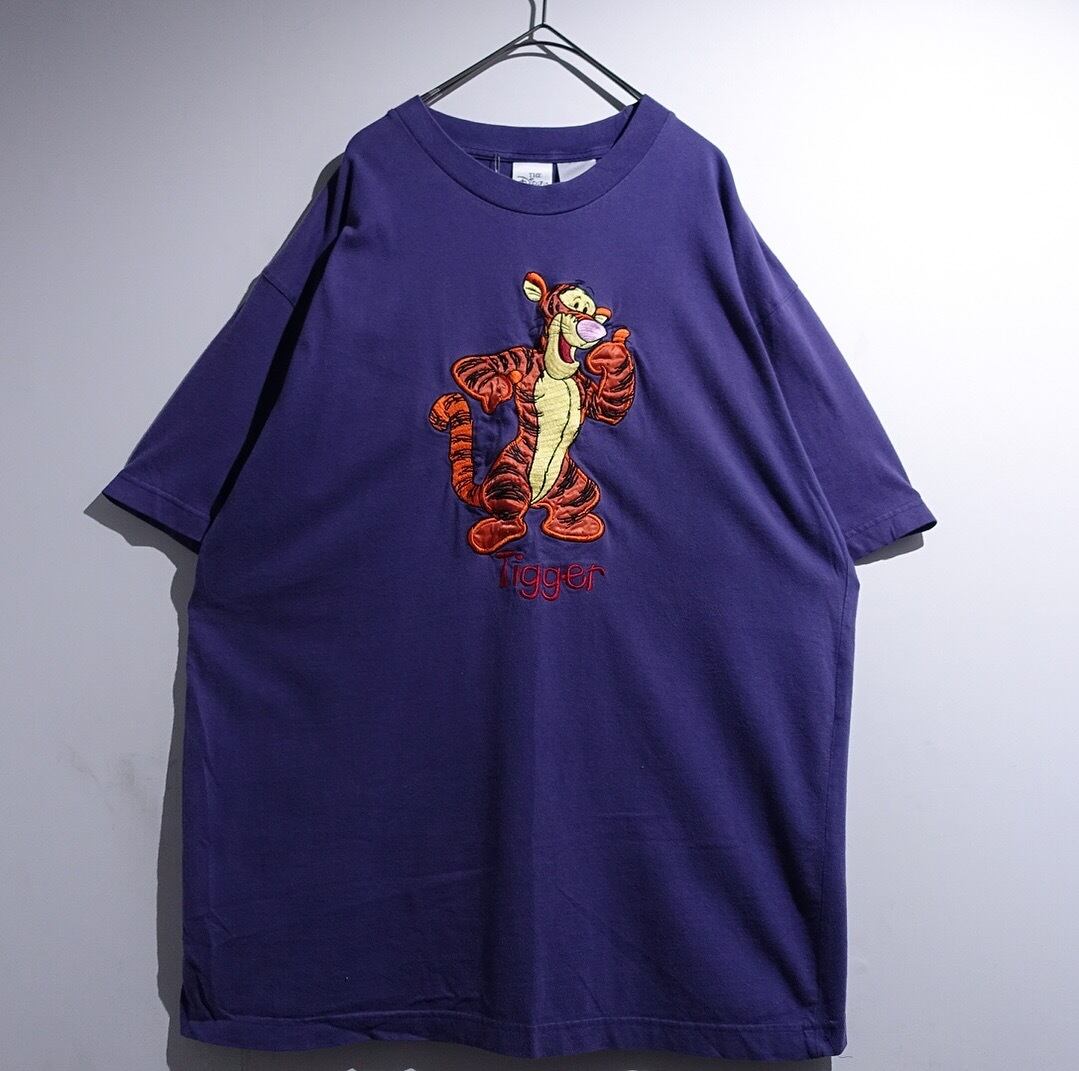 90s “Disney” Purple Tigger Embroidered Design T-Shirt