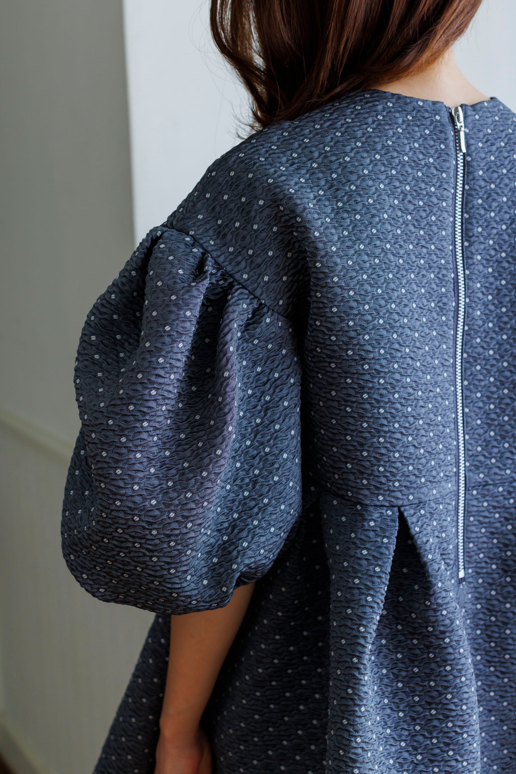 Dot jacquard blouse | Bluelea