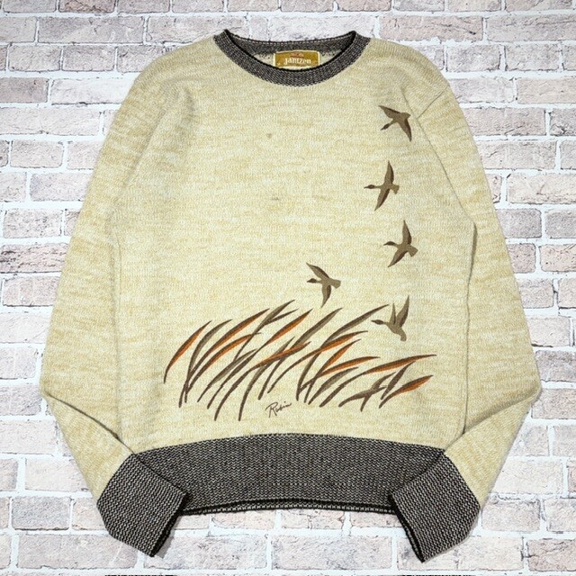 1970s JANTZEN BIRDS SWEATER