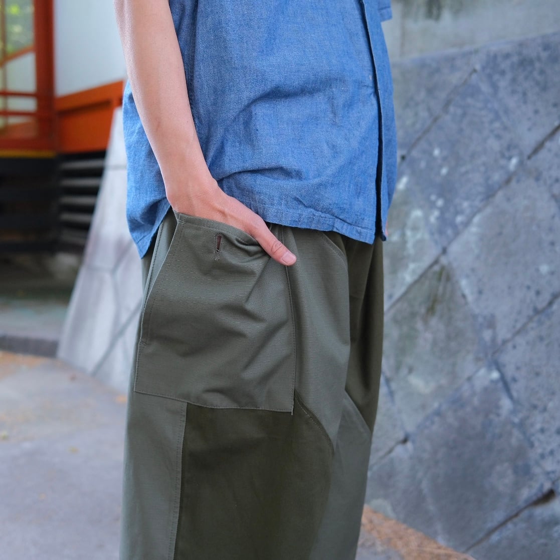 KENNETH FIELD(ケネスフィールド) /TAO TRAVEL TROUSER -OLIVE-(60