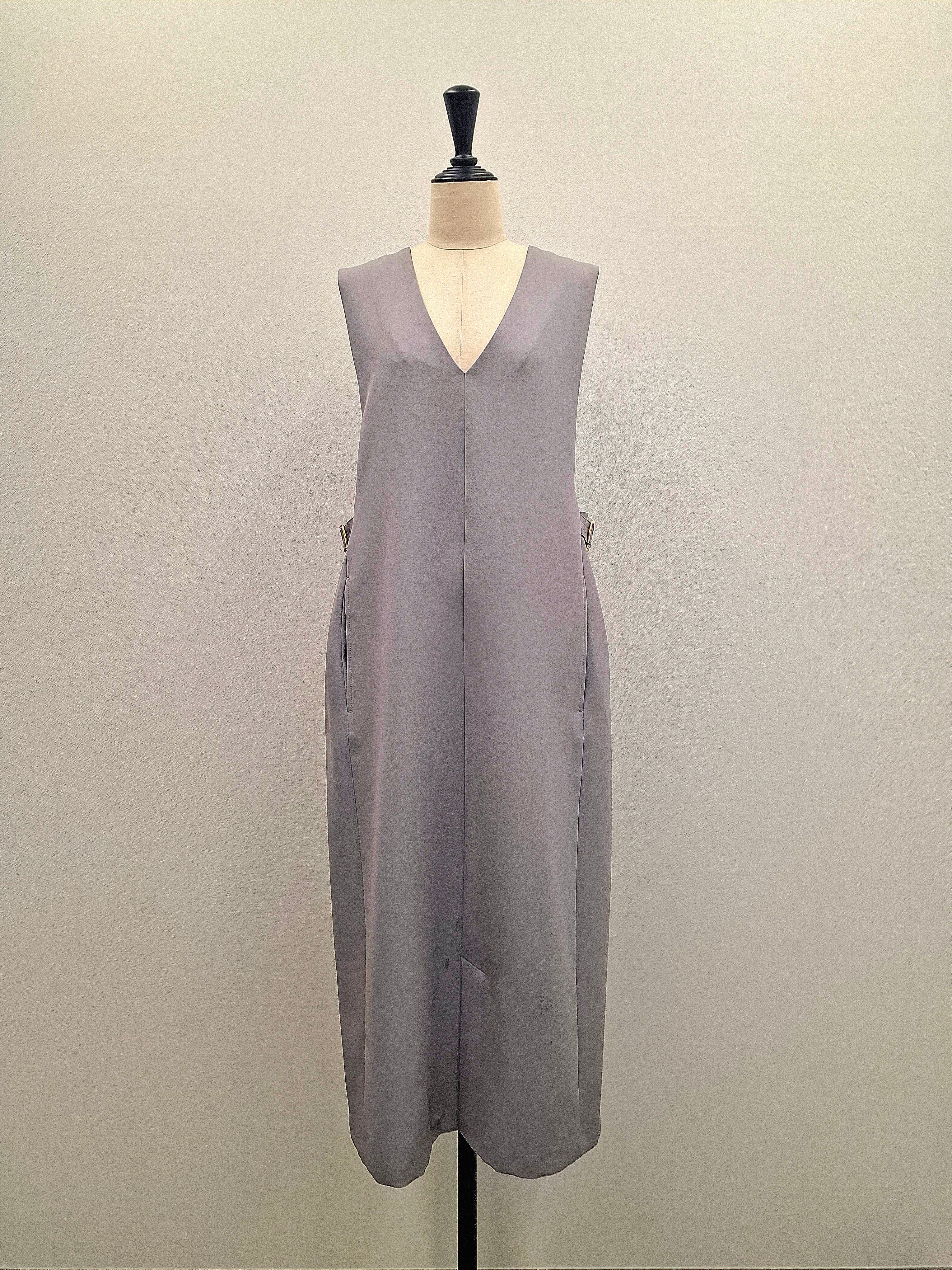 【SAMPLE SALE】サイドバックルVネックジャンパースカート