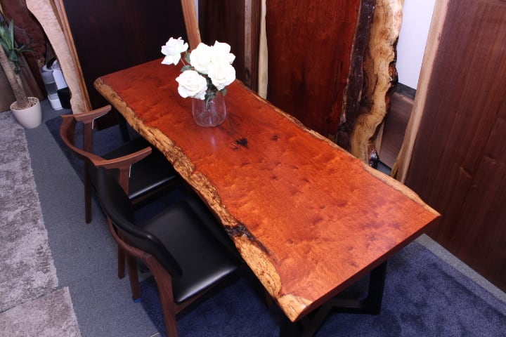 花梨（カリン） | 千年家具 - 無垢一枚板テーブル・ダイニングテーブル