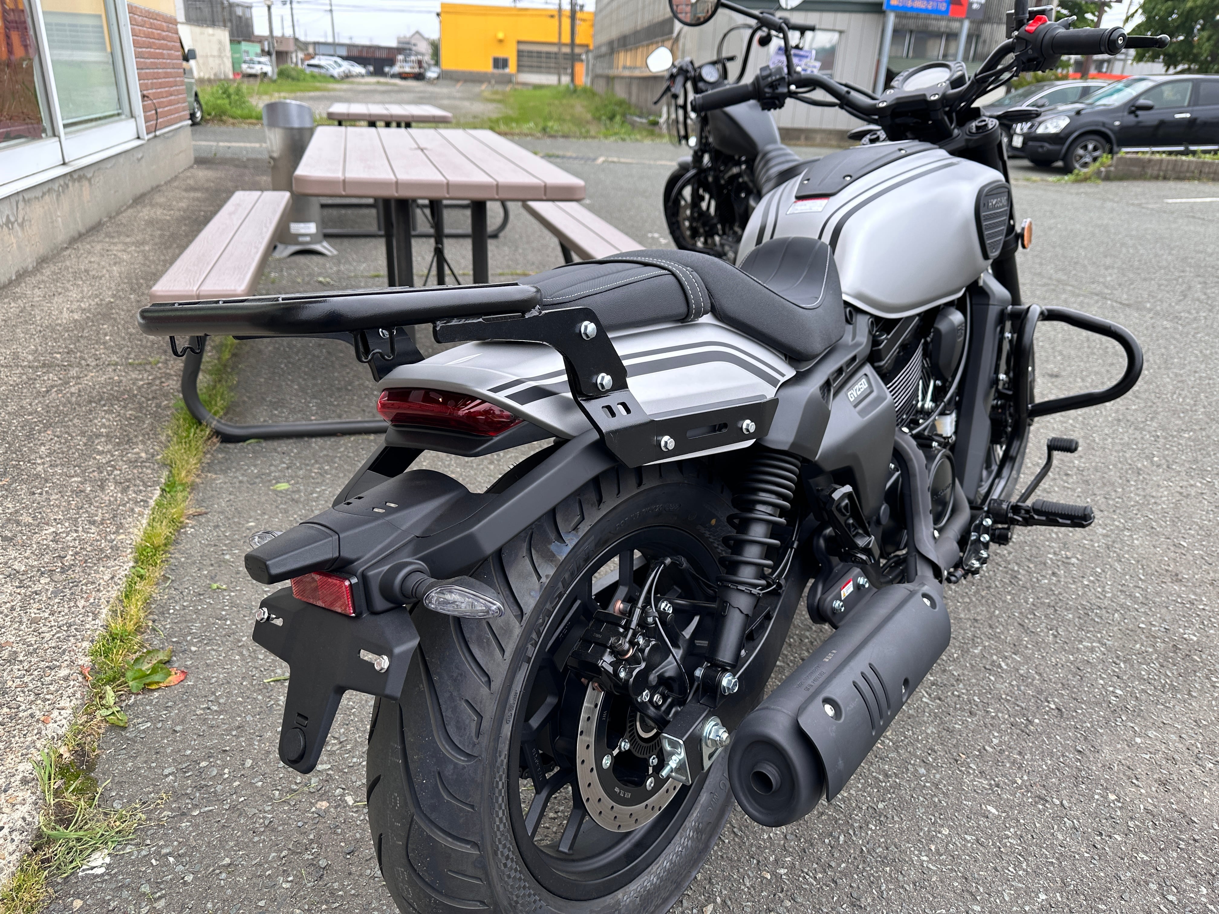 ヒョースン GV250DRA用 ラゲッジキャリア | KMDex ベストバイ