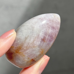 パープルローズクォーツ パームストーン24◇Purple Rose Quartz◇ 天然石・鉱物・パワーストーン