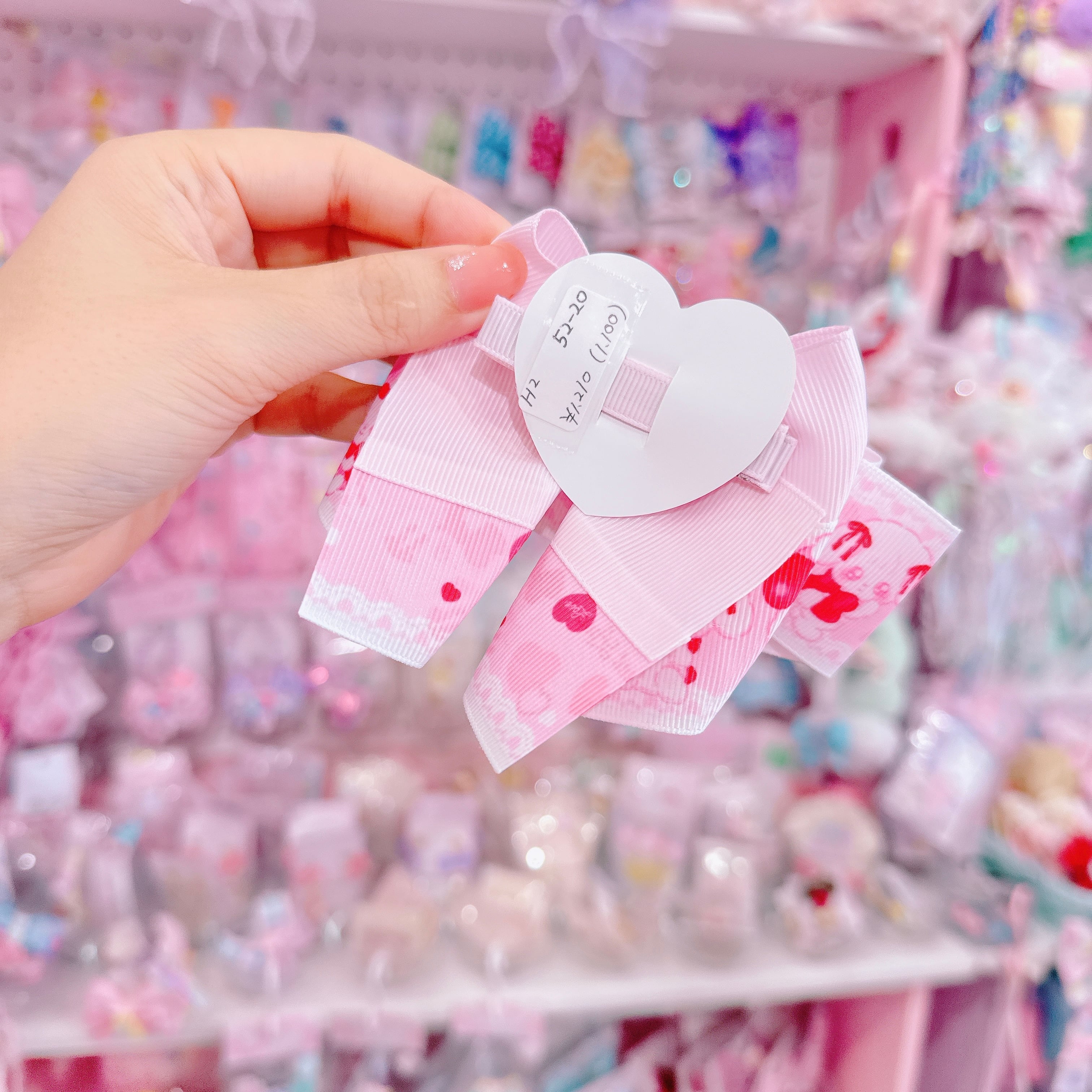 【H2】52-20ヘアクリップ