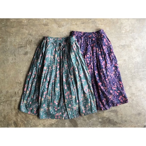 SOIL(ソイル) Cotton Flower Print Gathered Skirt