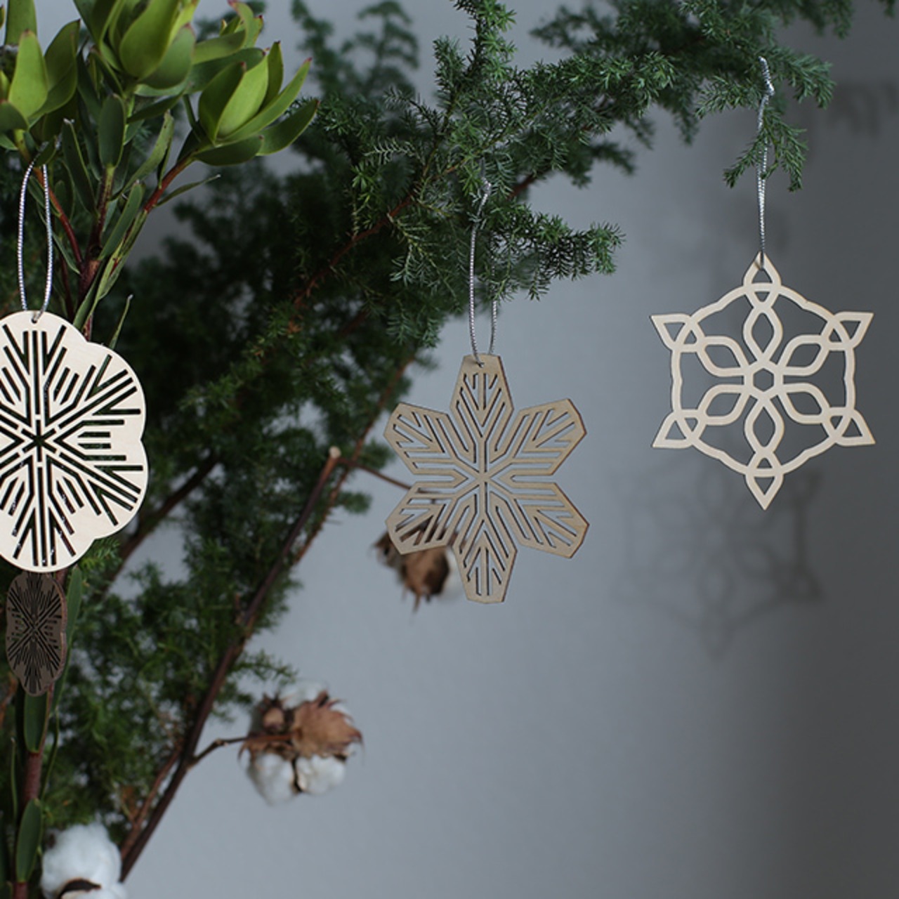 snow ornament large / 雪のオーナメント大