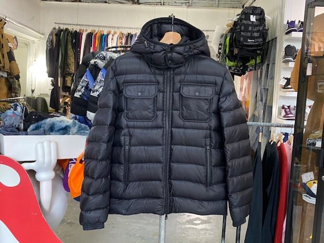 MONCLER VALENCE DOWN JACKET T1 BLACK 87625