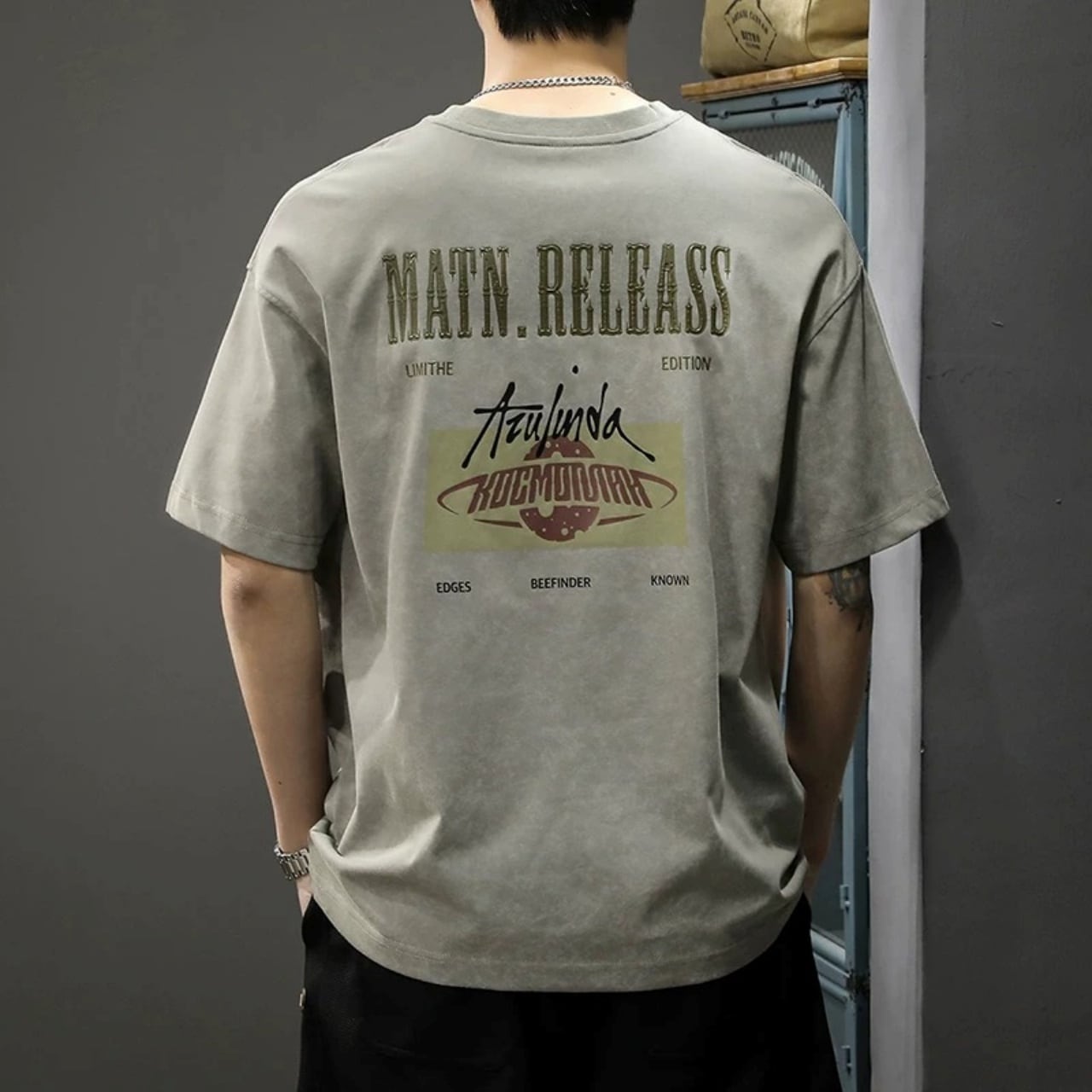 ヴィンテージライクレタリンググラフィックルーズフォルムTシャツ 3col   A00238