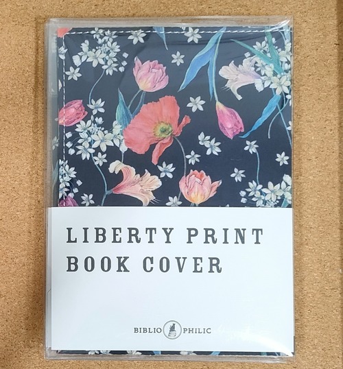 LIBERTY PRINT ブックカバー　Spring Blooms(144)【BIBLIOPHILIC】