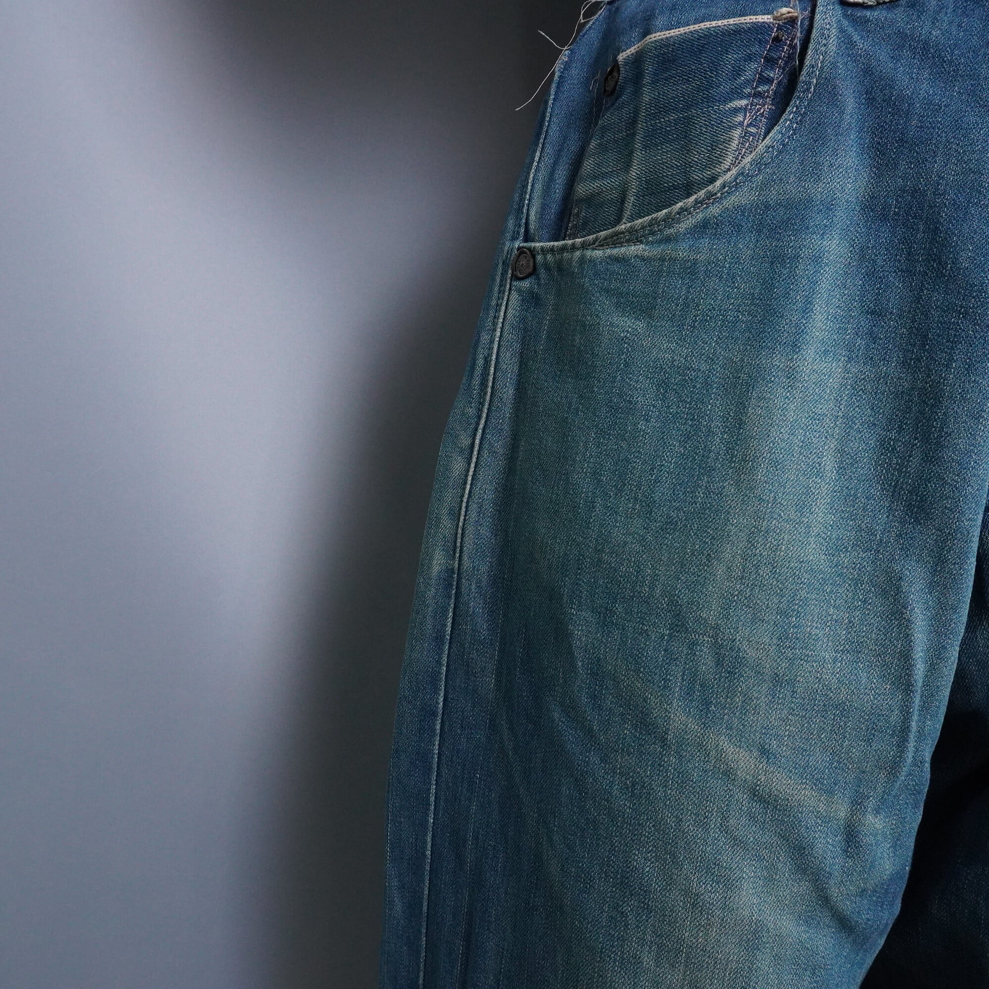 Levi's RED】09s vintageサルエルデニム | ブランド古着屋 Jesus Levi's RED】09s vintageサルエルデニム | ブランド古着屋 Jesus