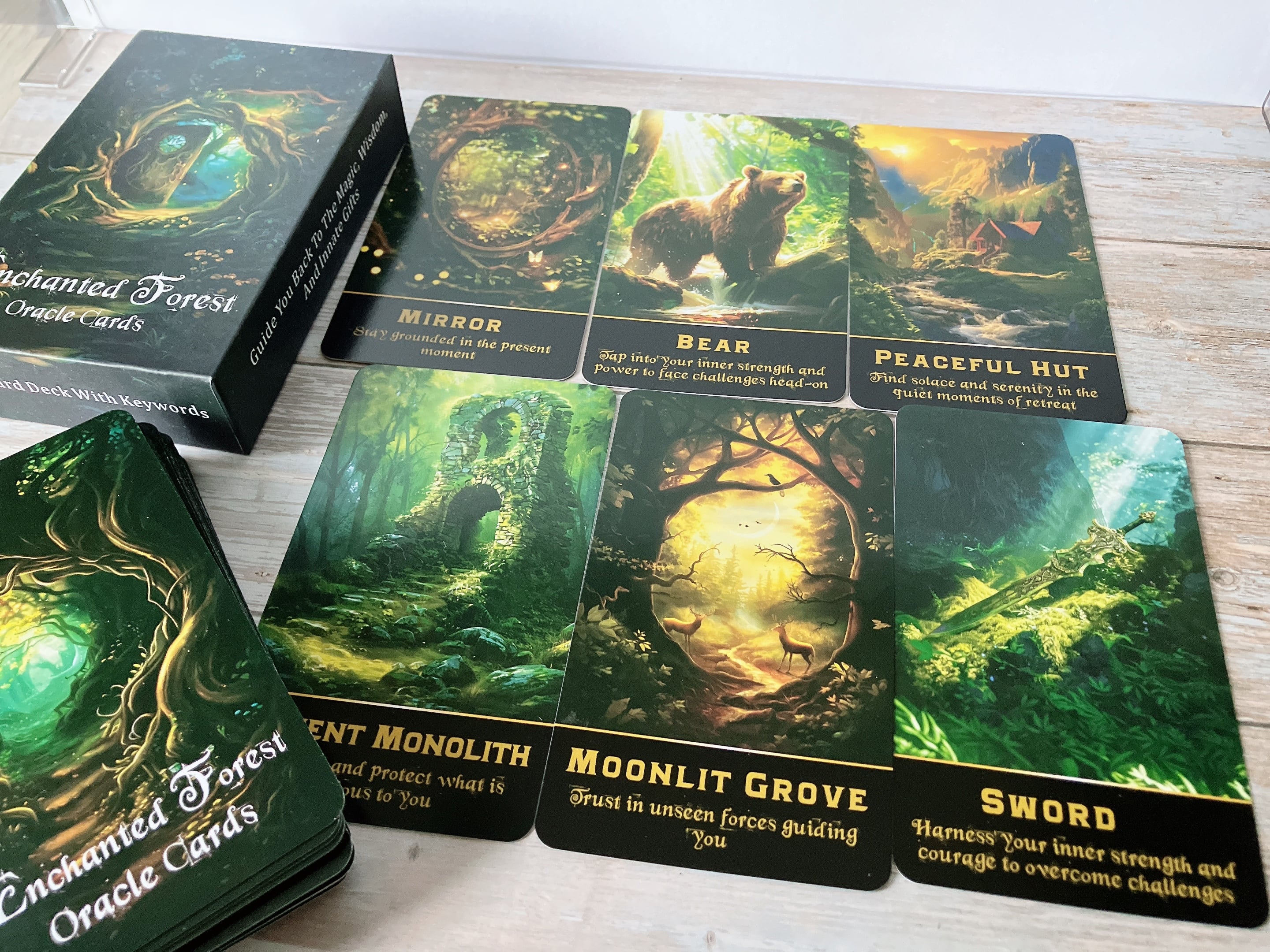 Enchanted Forest ORACLE CARDS(正規品)あなたに秘められた魔法