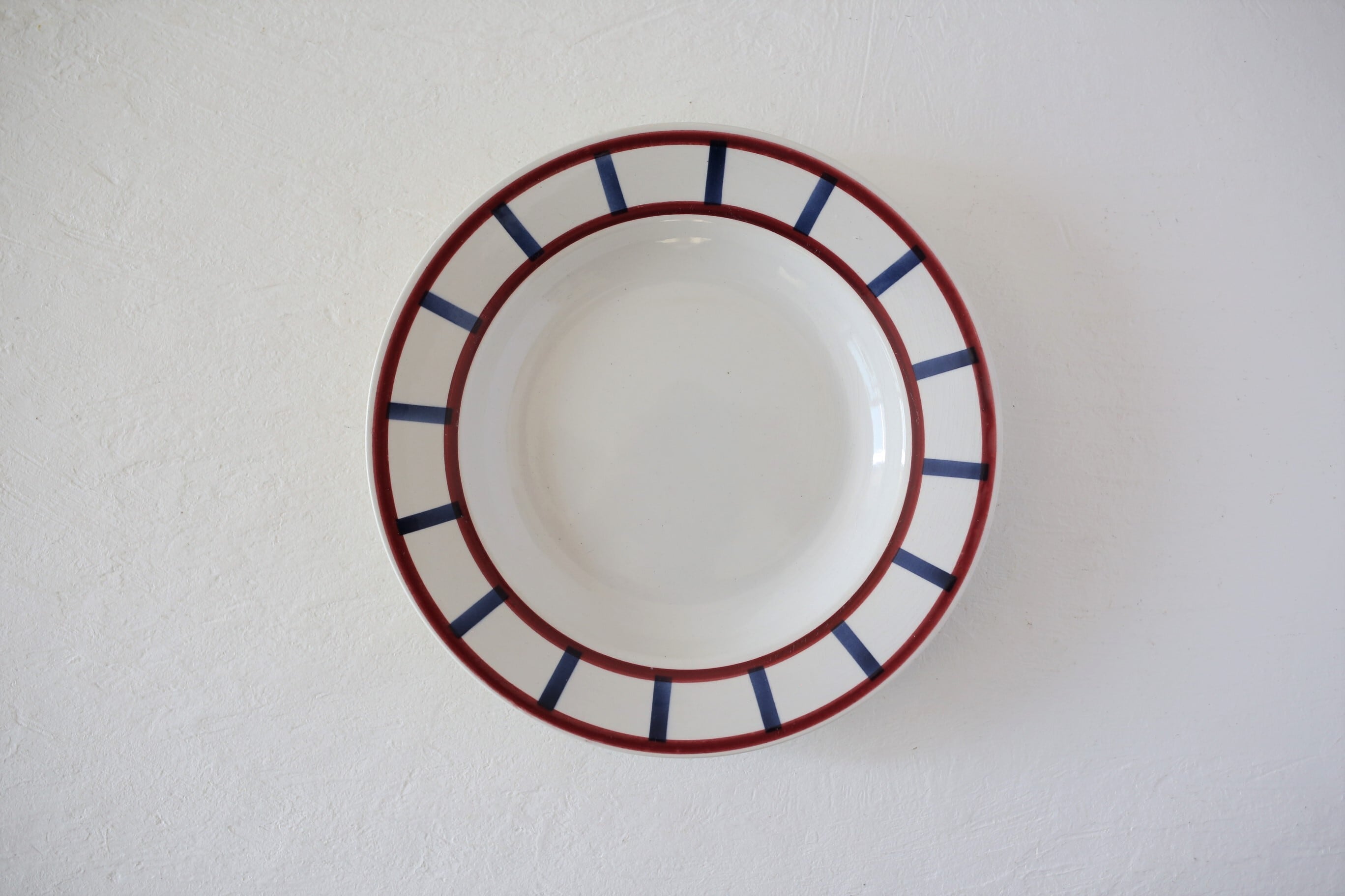 フランス アンティーク ヴィンテージ クレイユモントロー 『Béarn』バスク柄 深皿 23.8cm N-03192c