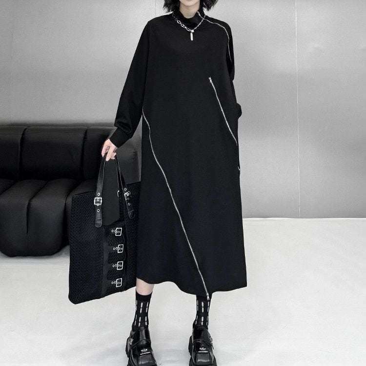 ASYMMETRIC ZIPPER HIGH NECK RELAXED MIDI DRESS M-18739