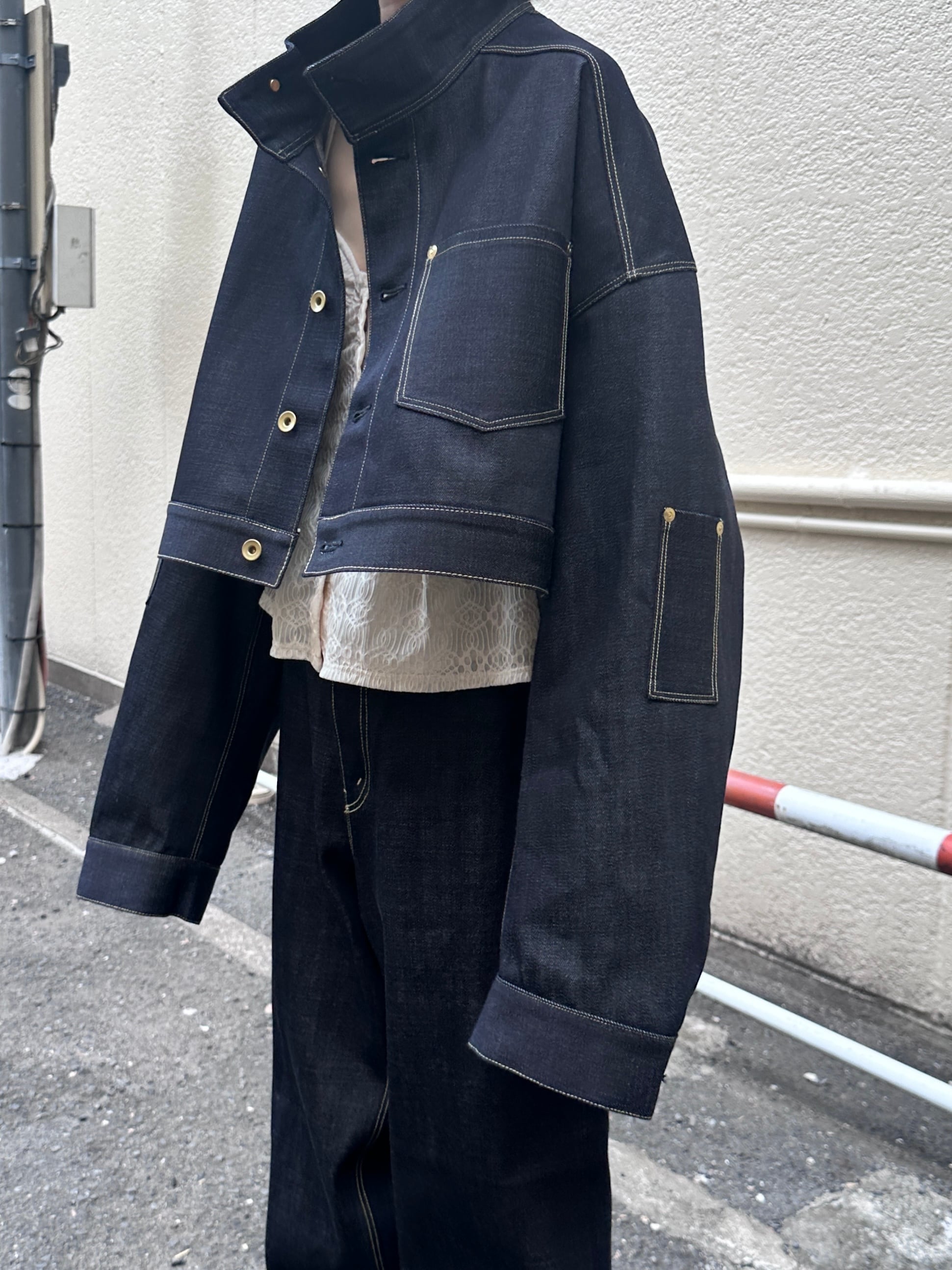 PELLEQ | LILLY DEL SALONE