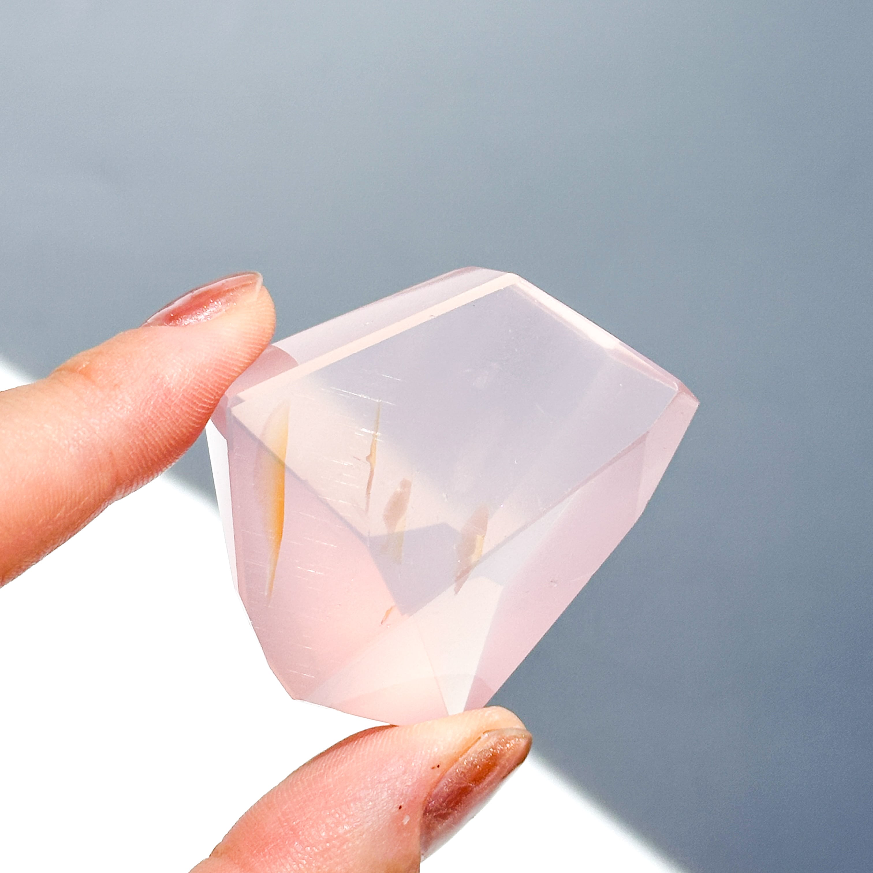 高品質】バイーア産ローズクォーツ フリーフォーム55◇ Rose Quartz