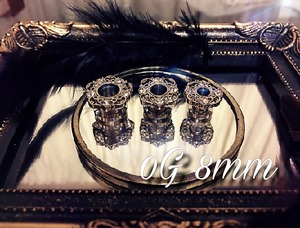 0G 8mm 1pc シルバージュエル フラワー トンネル スティール ボディピアス