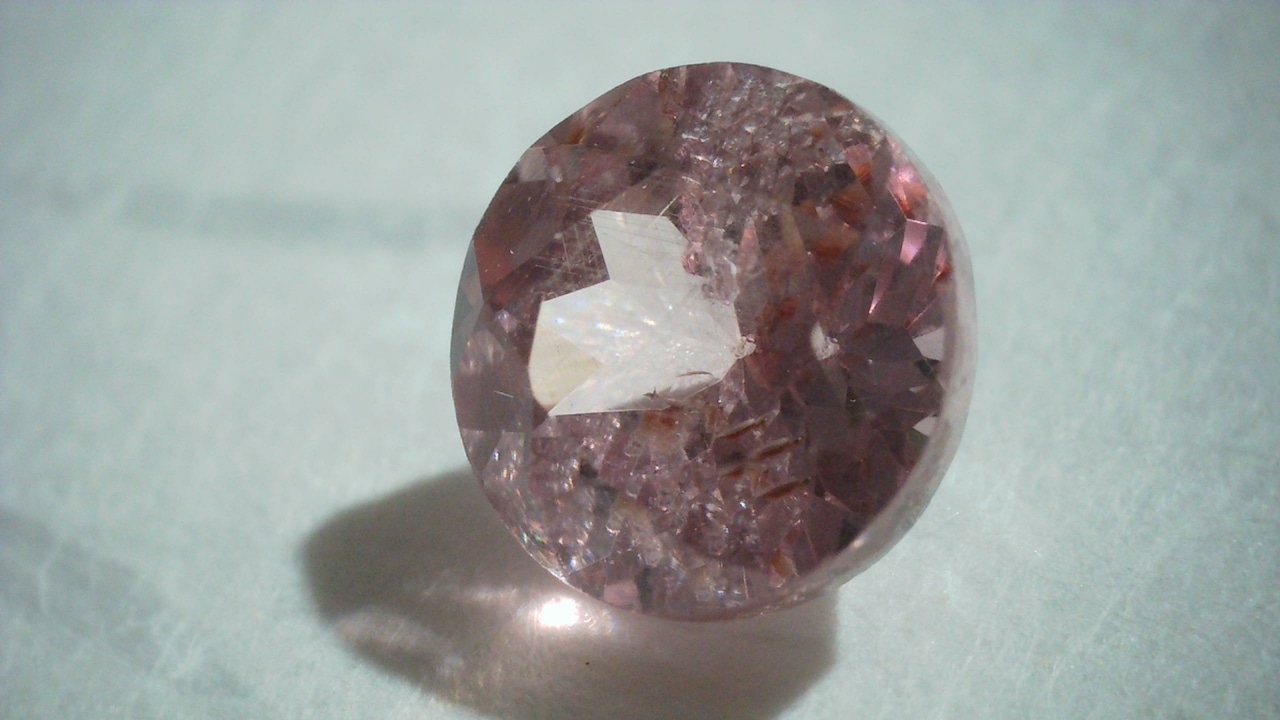 ドラゴンガーネット　0.76ct　[C13‐750]