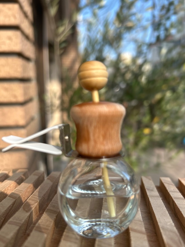 空間アロマ mini（丸型）針葉樹の森でストレッチ