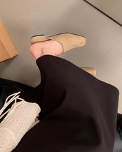 Square-toe flat Mules L0109