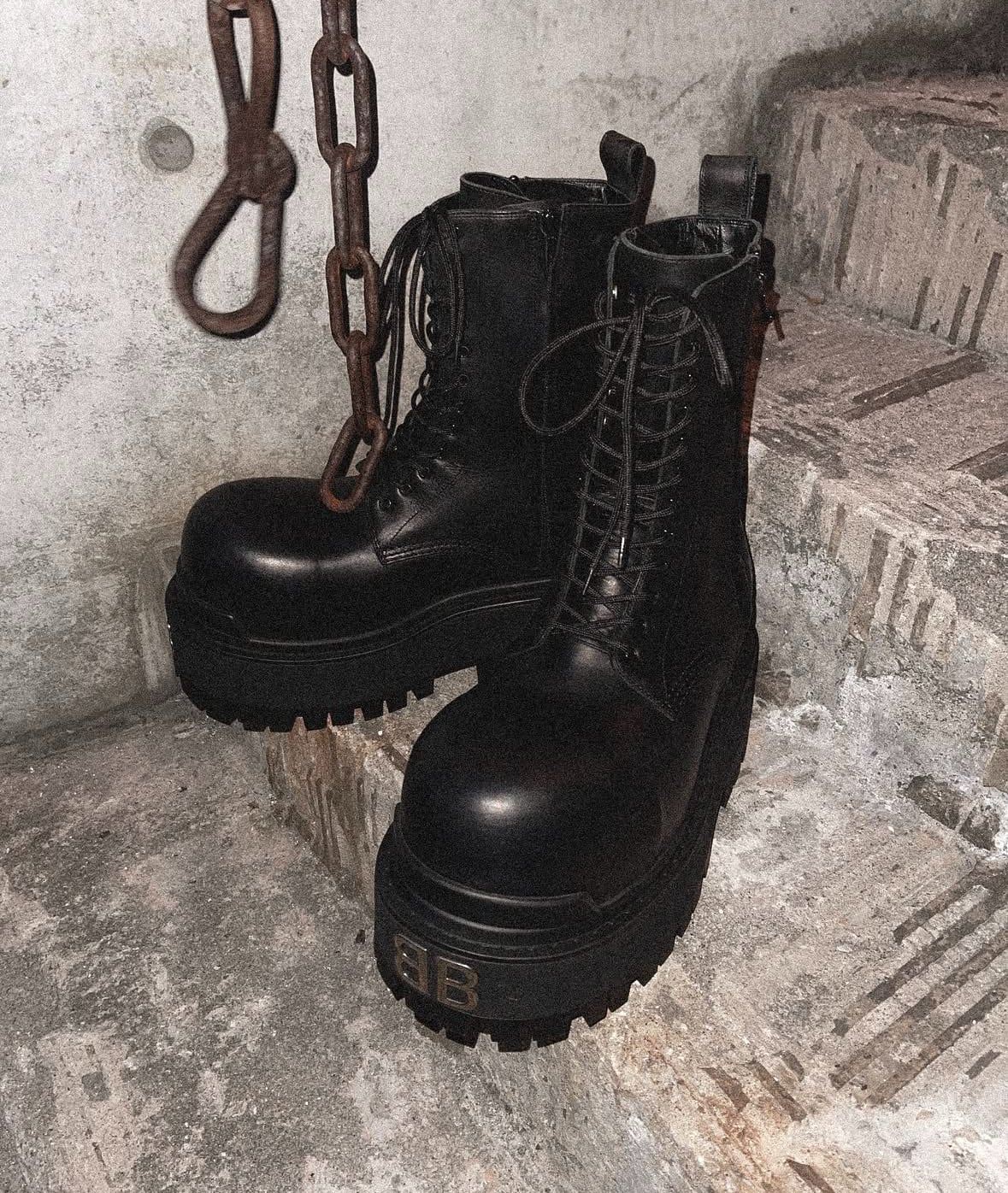 BALENCIAGA】GIANT BOOT 80mm | AYIN BALENCIAGA】GIANT BOOT 80mm | AYIN