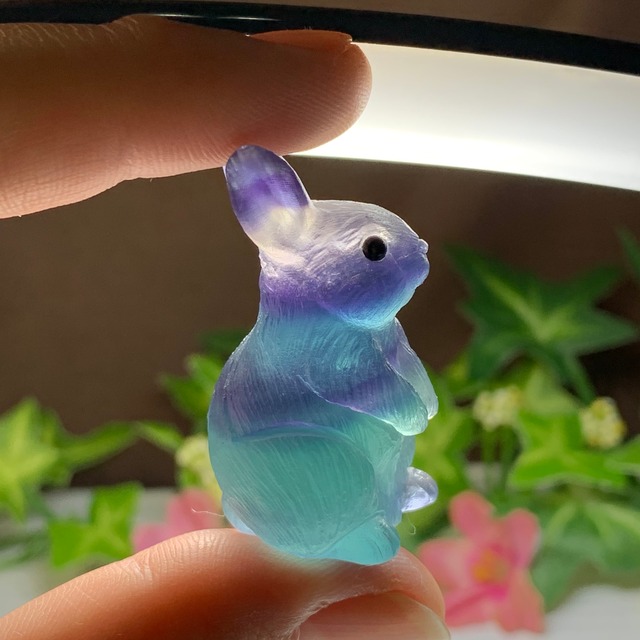 8.フローライトうさぎ・インテリア