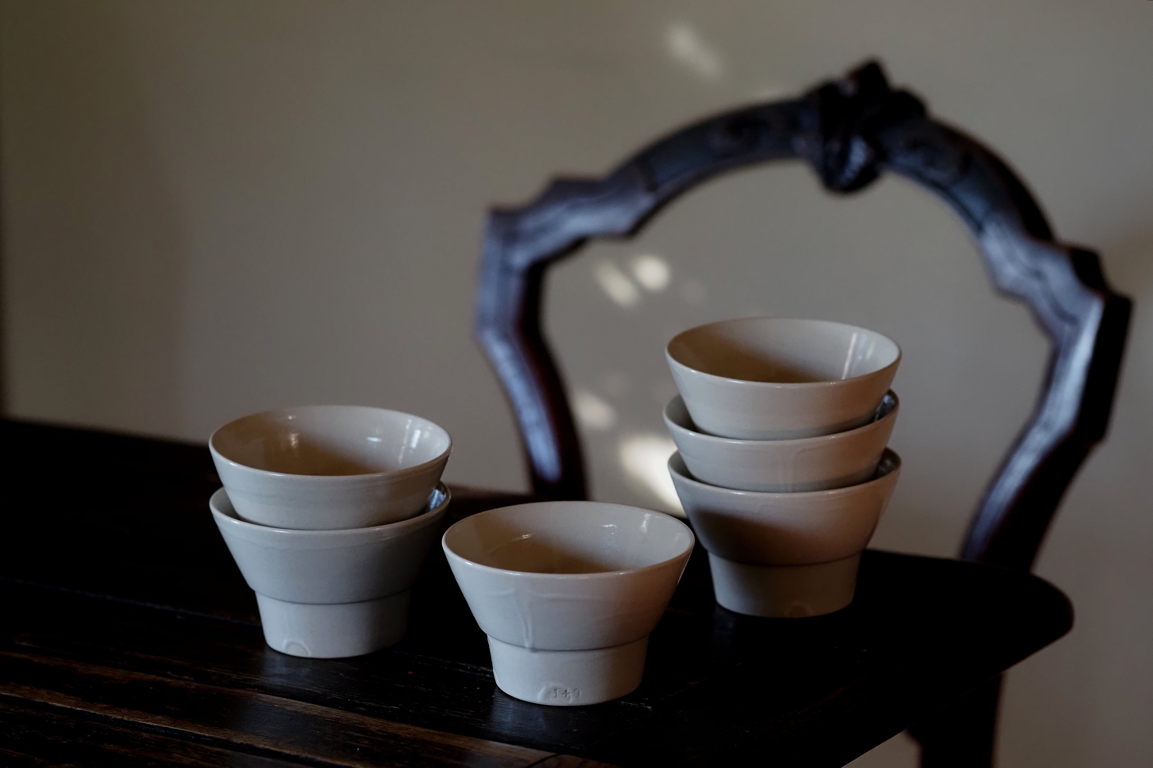 伊藤環 46.錆銀彩ハンドルベース | 陶屋なづな