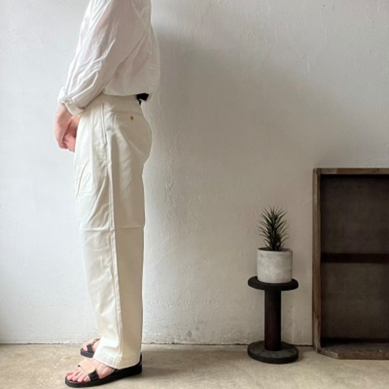 CIOTA 2 Tuck Chino Cloth Pants (beige) シオタ | 【kottony】コットニー 