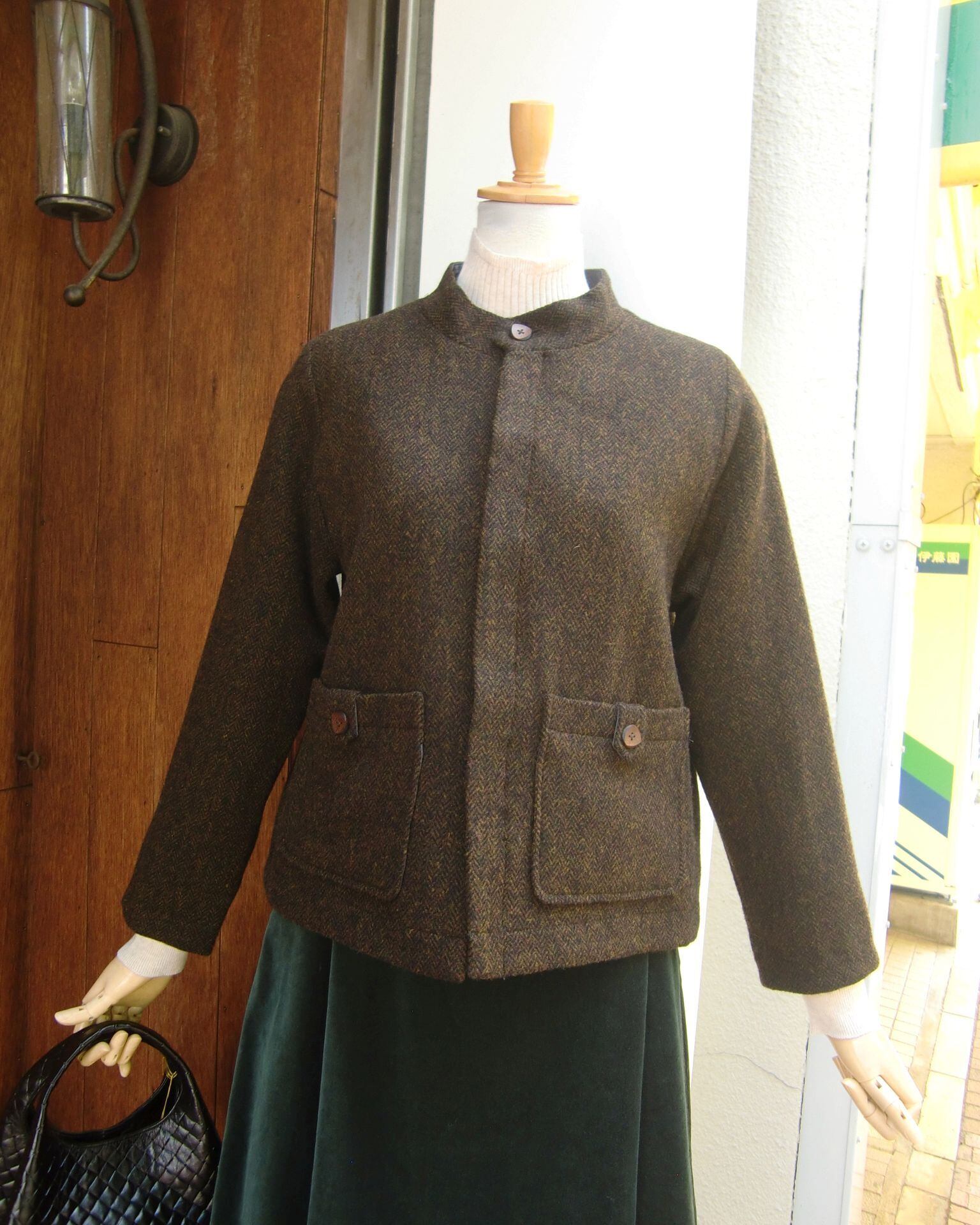 vm ヴーム ウールヘリンボーンスタンドカラージャケット ダークブラウン c566d675db3b4210d303aa43cfb0b3