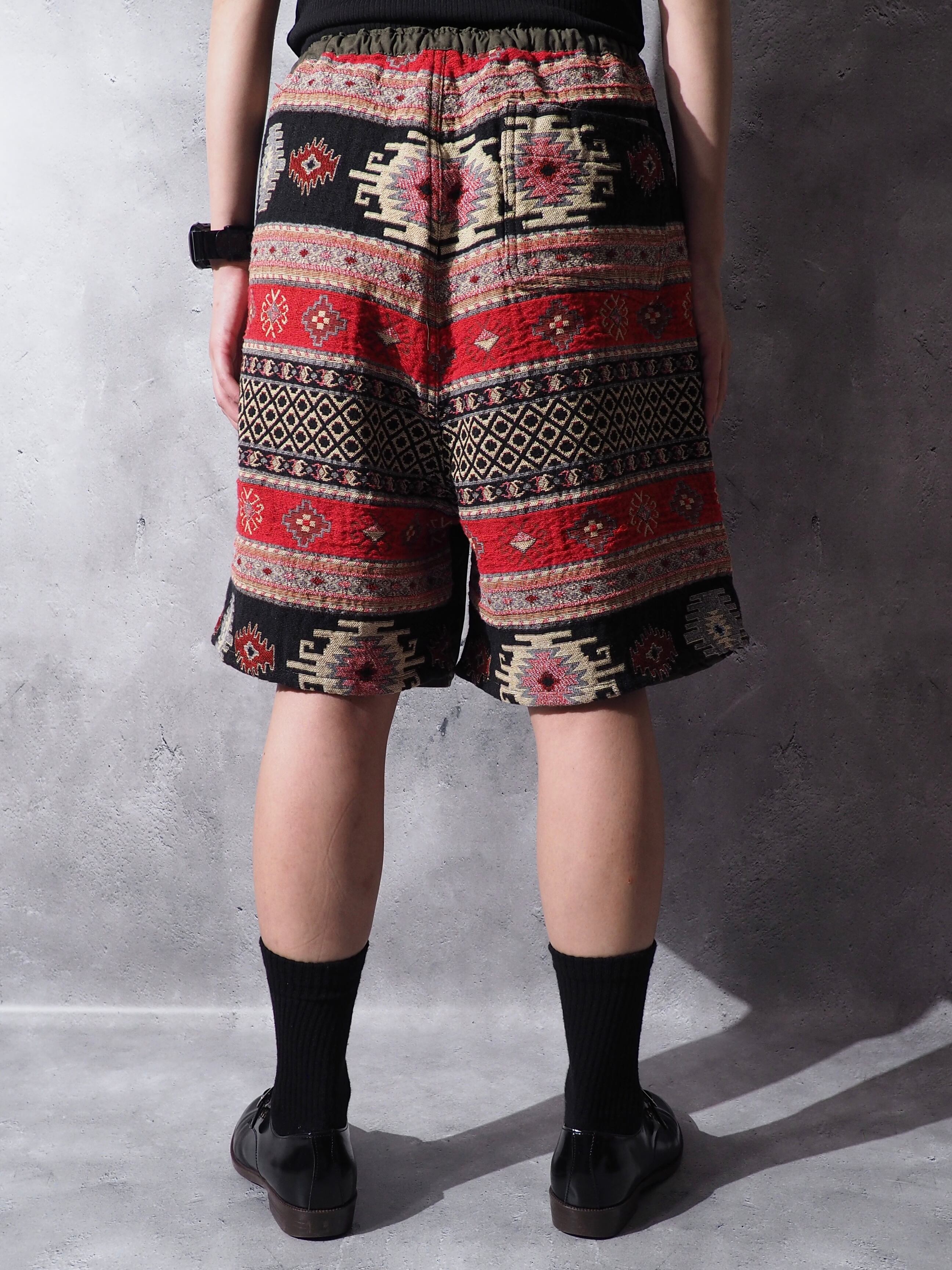 ” Navajo ” ethnic art embroidery switching design short pants