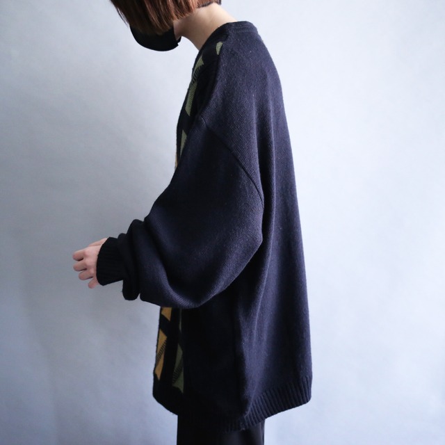 5-color panel 3D knit pattern switch design over size sweater