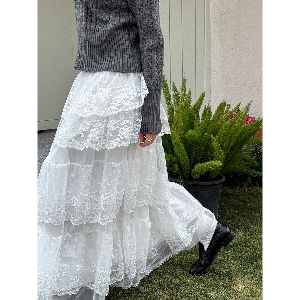 Lace stretch cake skirt