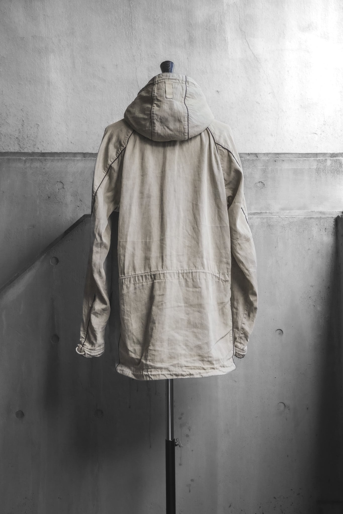 06AW 