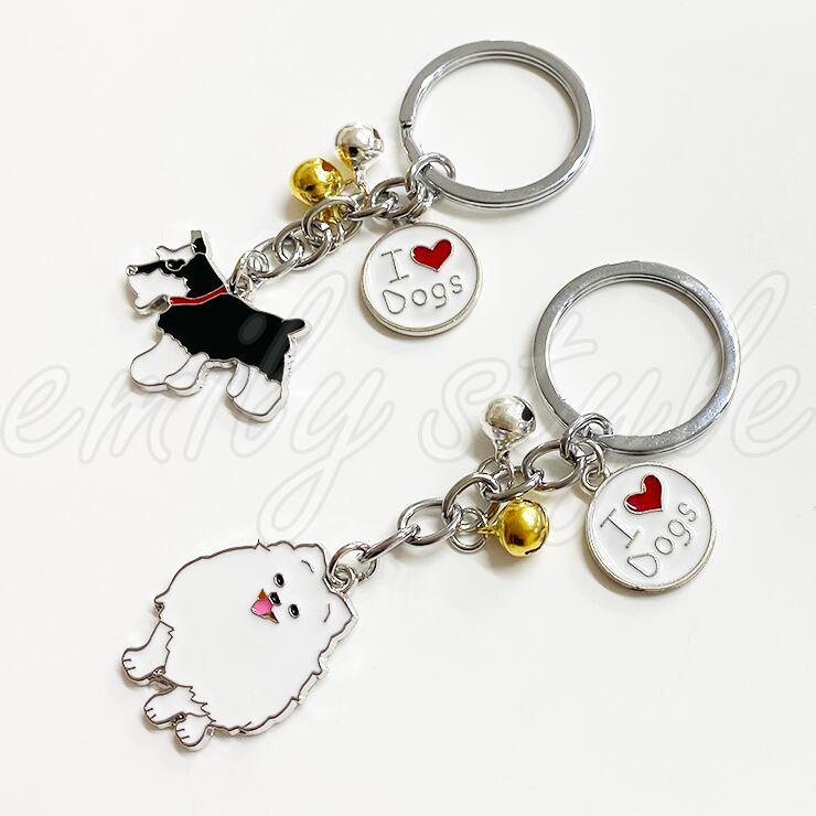 ドッグキーホルダー 鈴付き ボーンチャーム付き 骨 キーリング