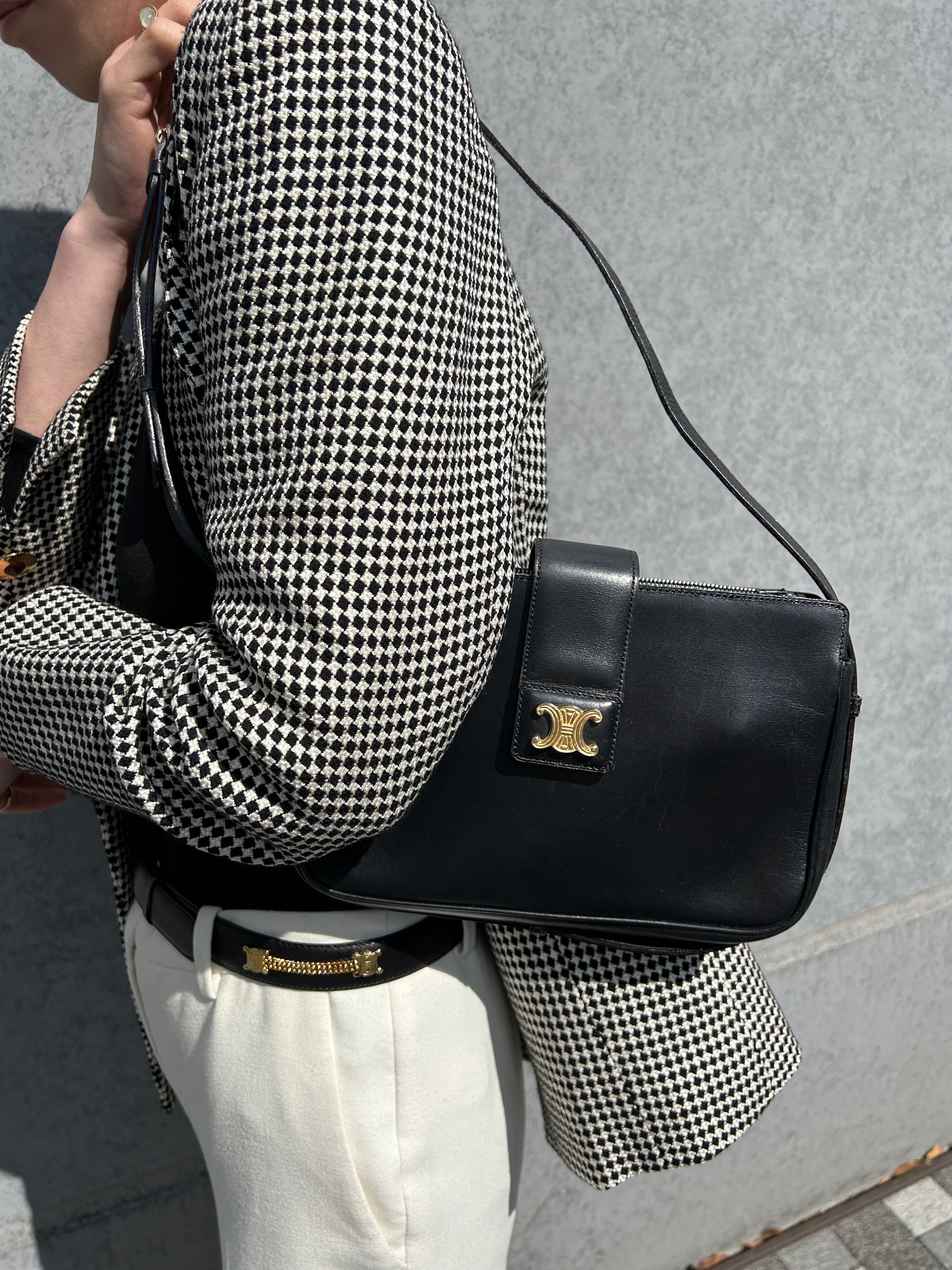 美品 OLD CELINE オールド セリーヌ ショルダーバッグ　トリオンフ 黒 CELINE セリーヌ ショルダーバッグ ブラック トリオンフ レザー