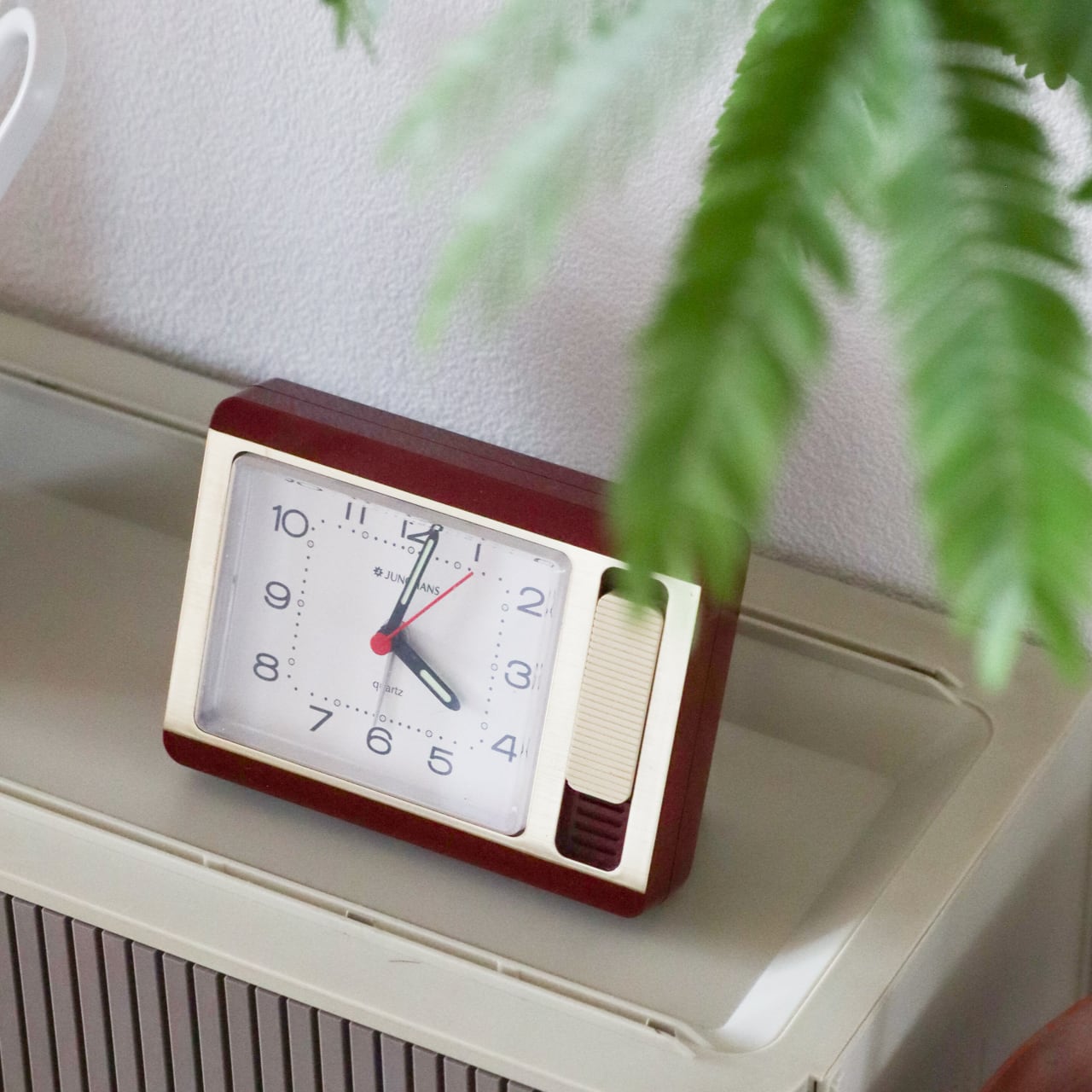 ELECTRIC ARARM CLOCK | JUNGHANS | 1980s | Germany