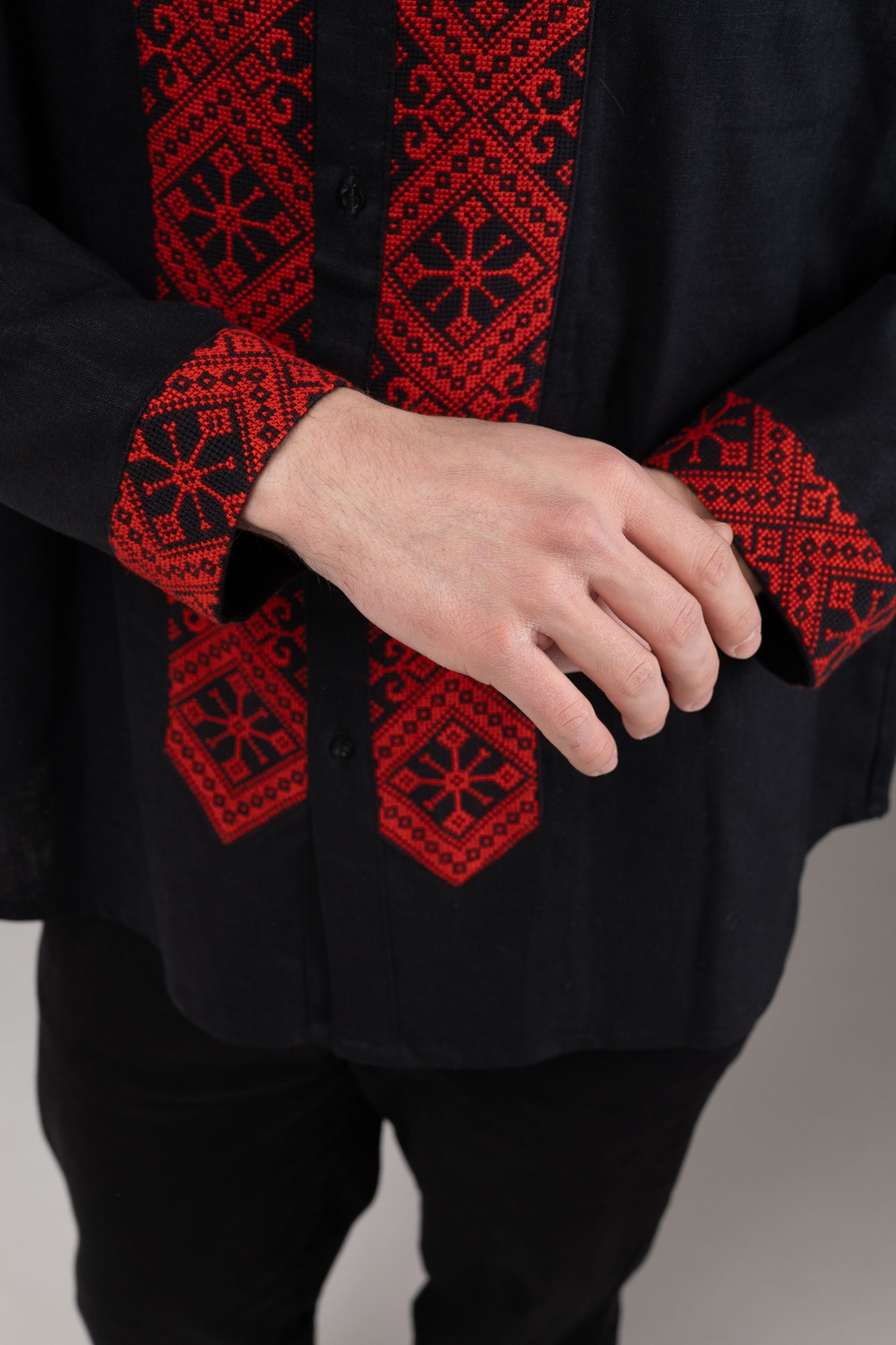 ウクライナ刺繍ヴィシヴァンカ　クロスステッチ手刺繍　L-XLサイズ　メンズ - 7