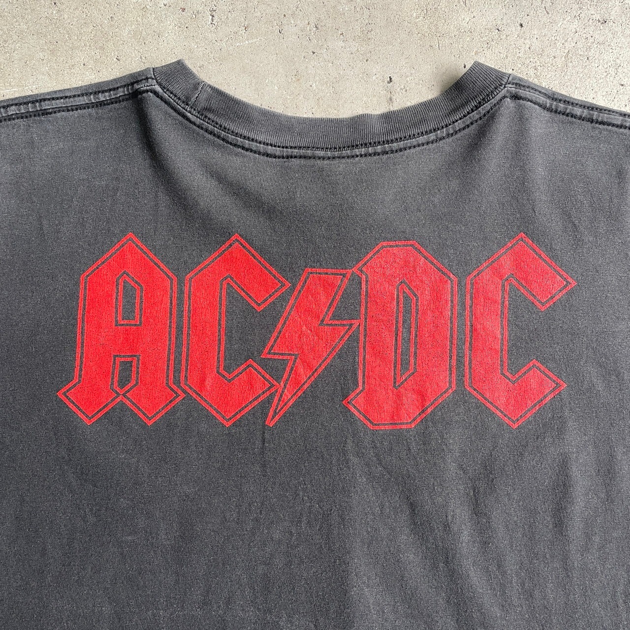 AC/DC エーシーディーシー HEAT SEEKER バンドTシャツ メンズL 古着 