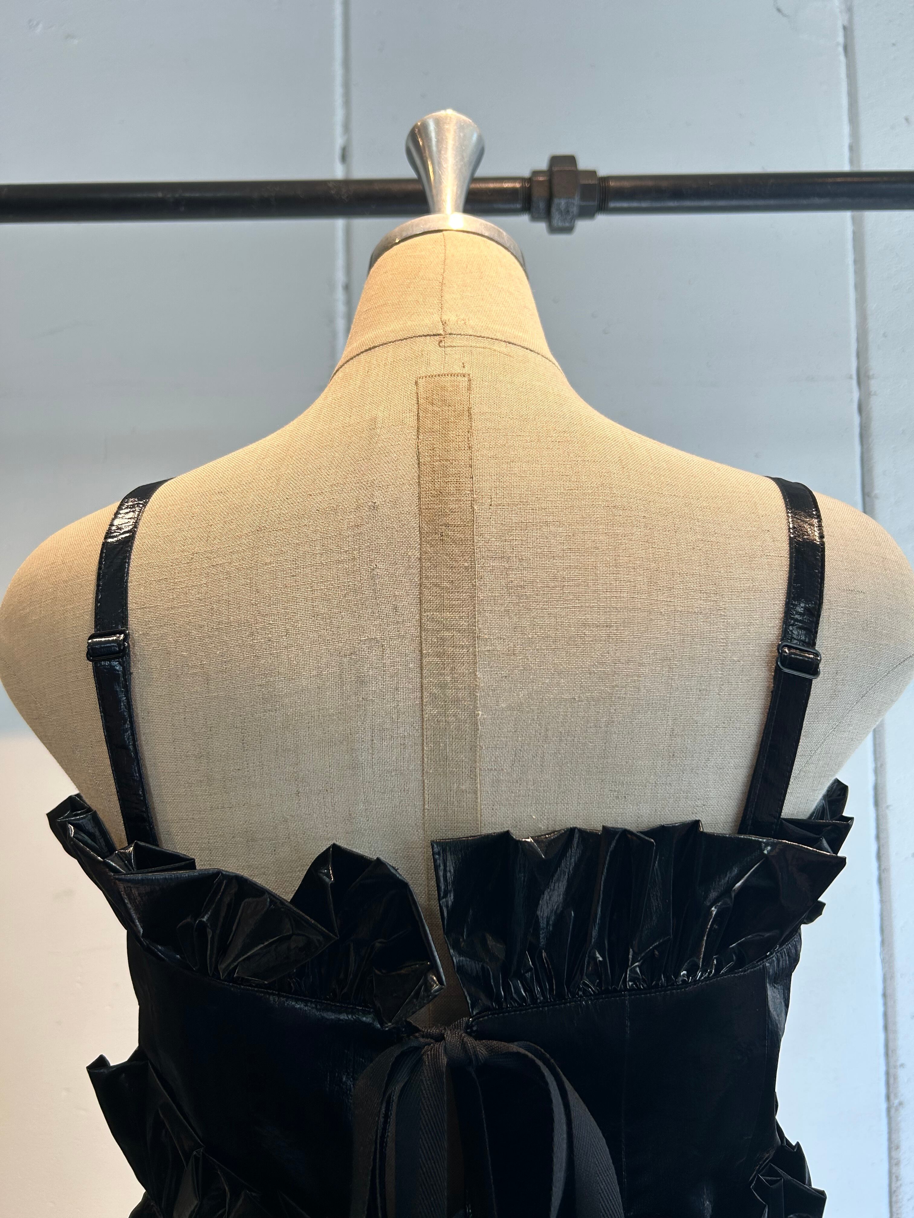 VIVIANO ruffle bustier | PAY ID