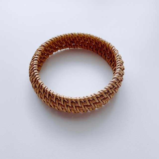 ラタン バングル