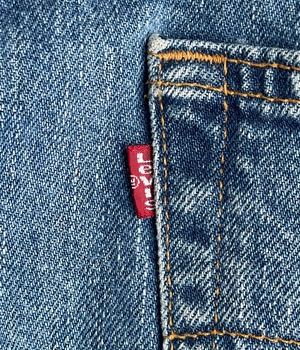 Used 00's  Levi's 550 -W32/L30-