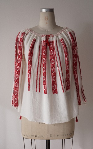 60s Romanian hand embroidered blouse