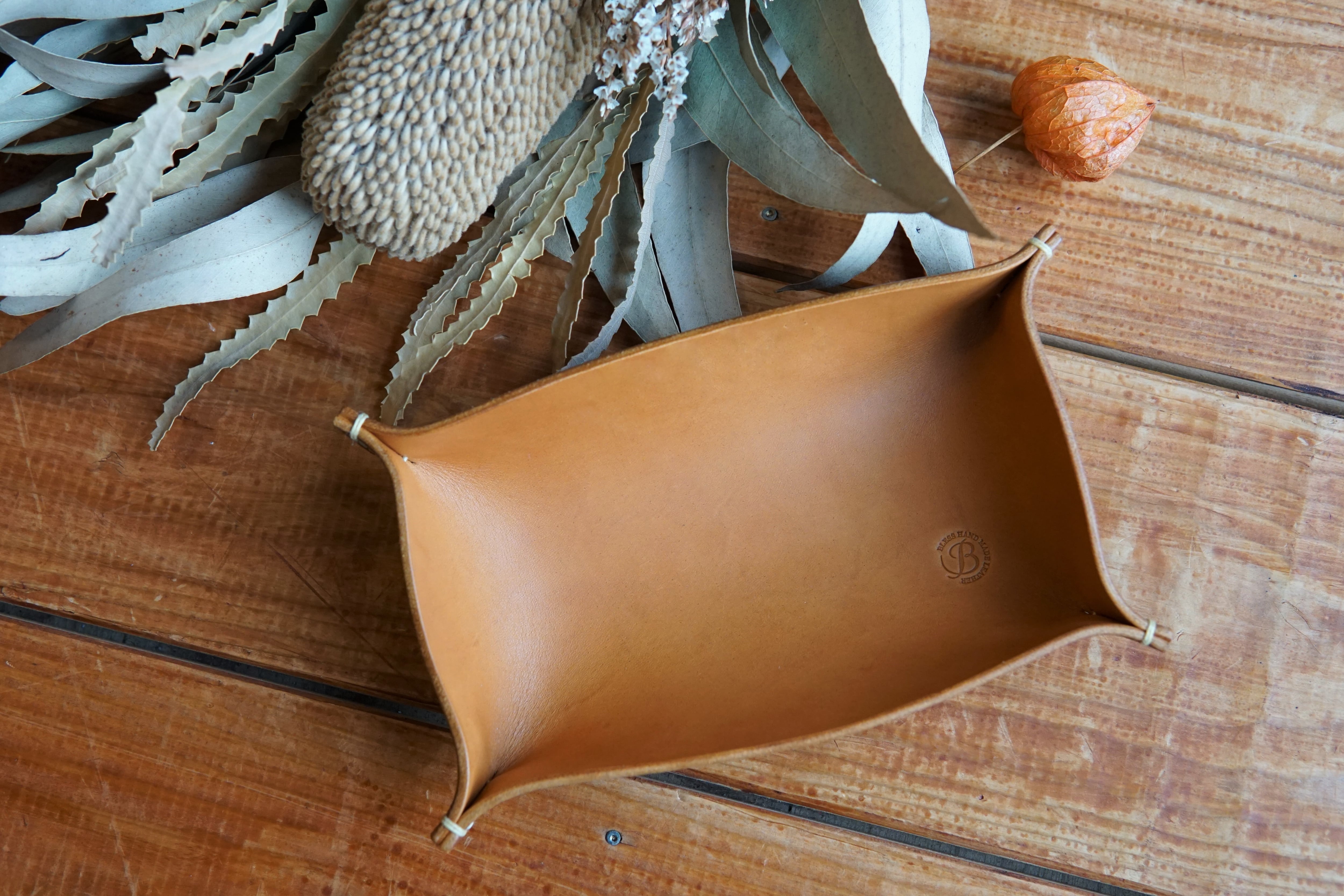 RRLトレイ　新品未使用 トレイ/長方形（キャメル×ベージュ） | 革細工とニュージーランド雑貨