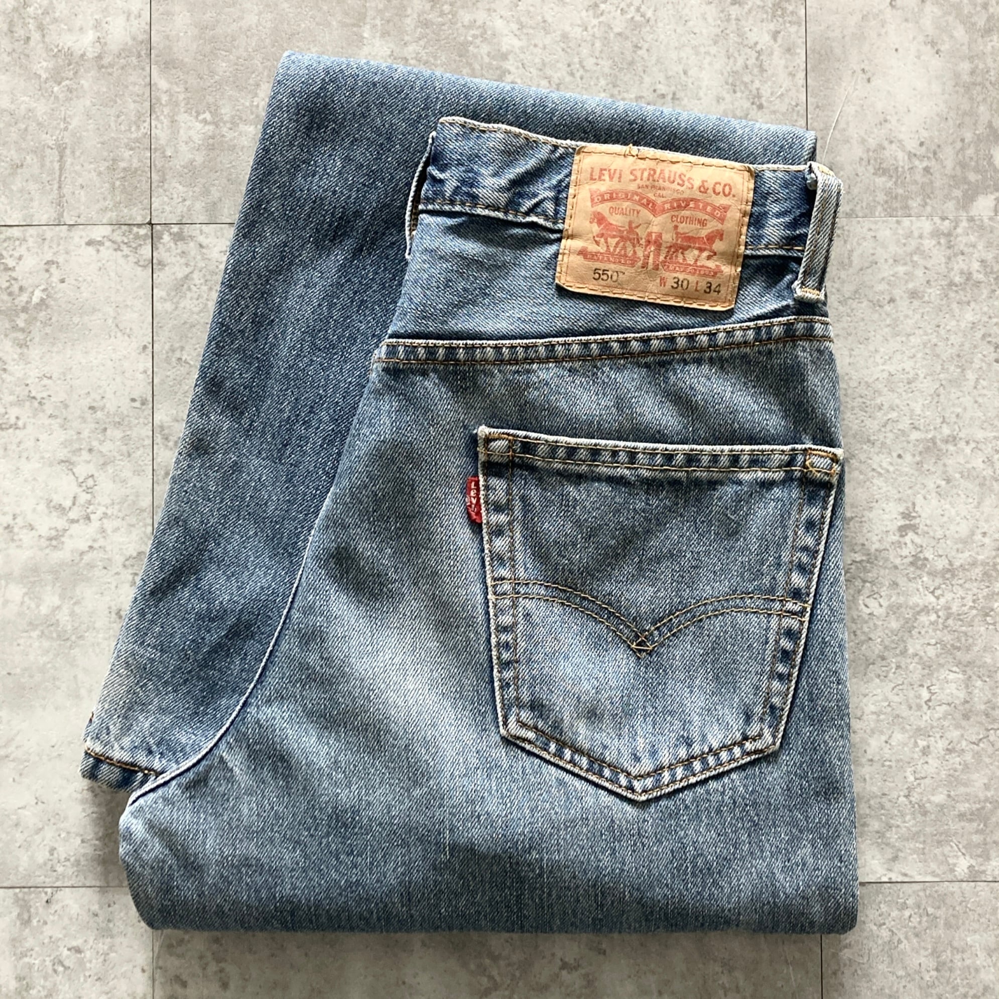 W30 L34】Levis 550 リーバイス 135周年 ジッパーフライ 縦落ち ヒゲ