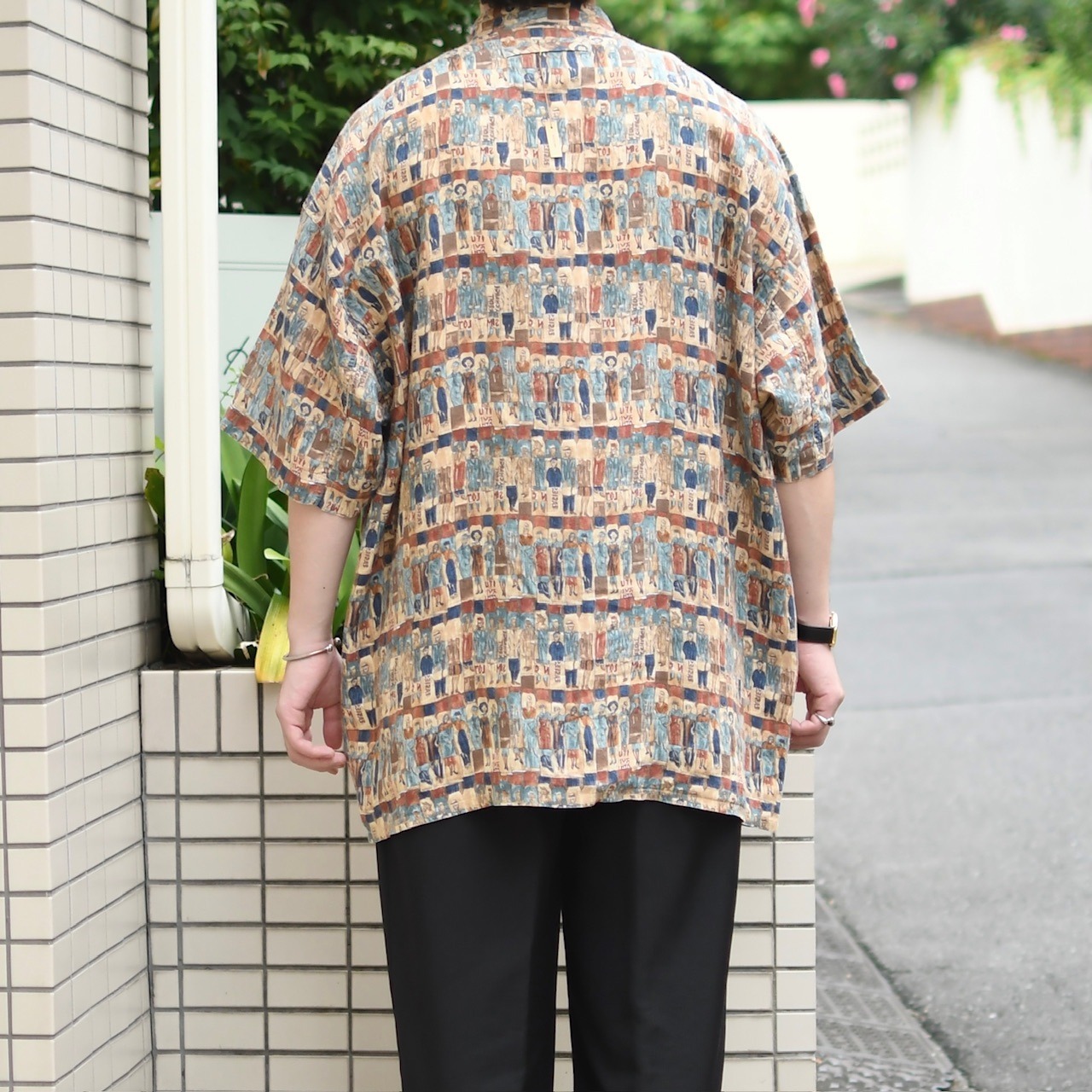 various human pattern linen shirt