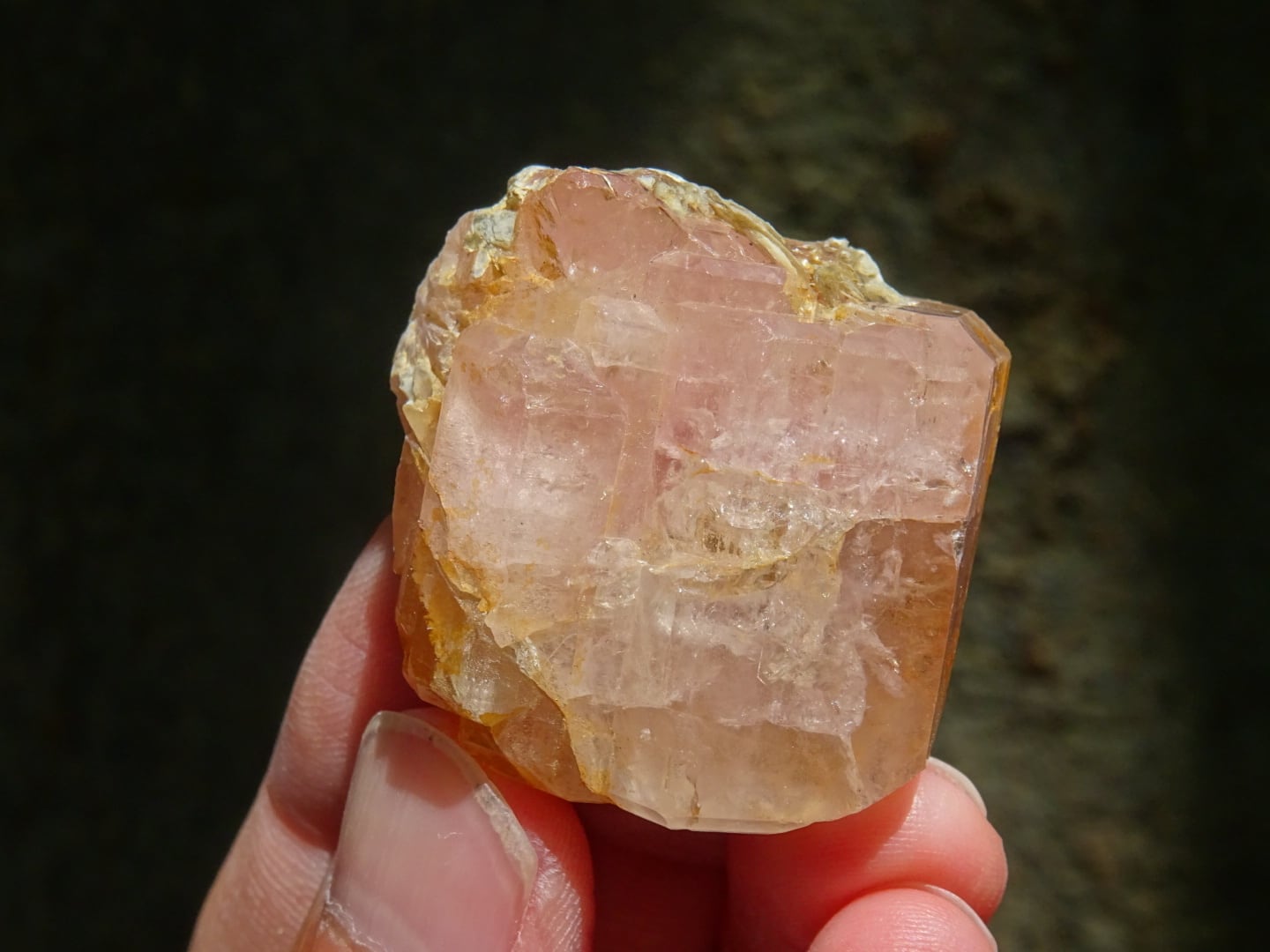 パキスタン スカルドゥ産 エッチングトパーズ パキスタン スカルドゥ産 エッチングトパーズ